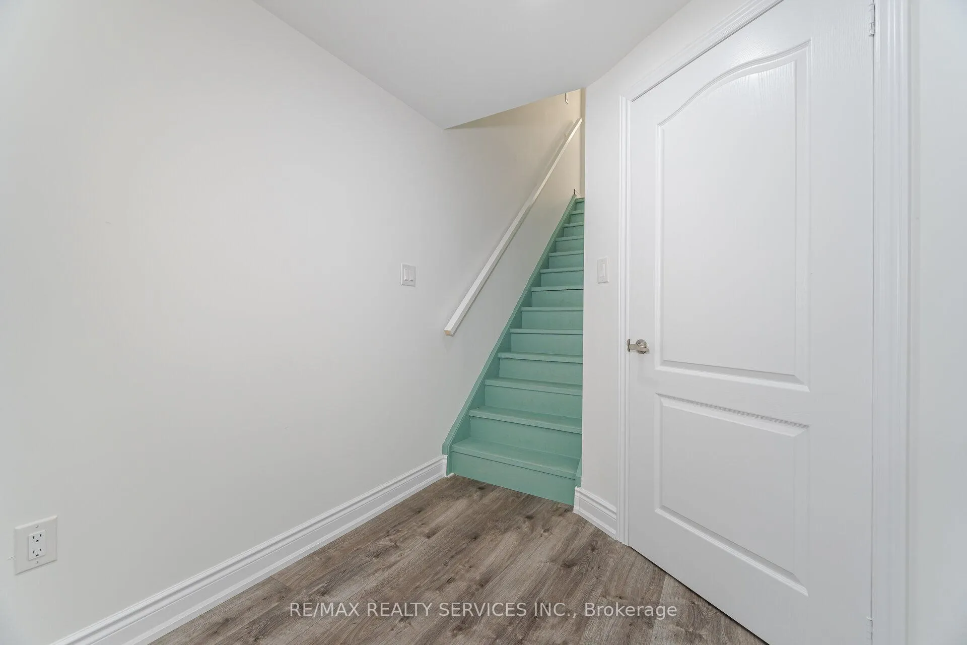 Photo 34 of 85 Nuffield Street, Brampton, Westgate — HOMEH