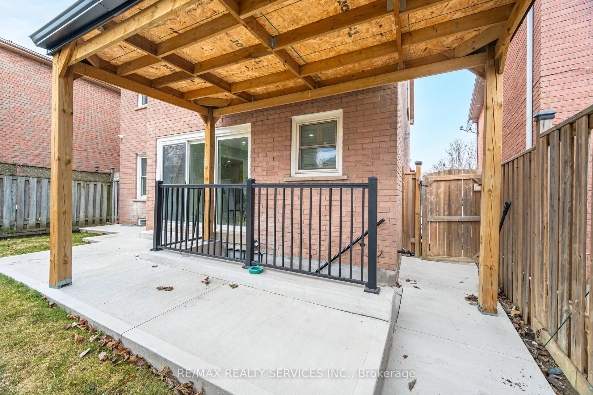 Photo 47 of 85 Nuffield Street, Brampton, Westgate — HOMEH