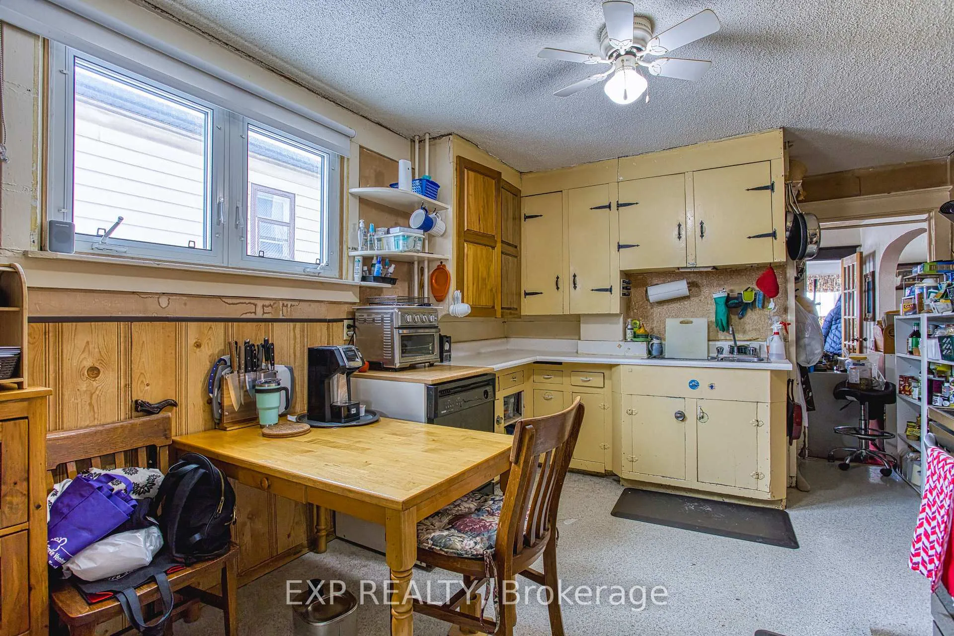 Photo 13 of 100 Ross Street, Welland, Welland Downtown — HOMEH