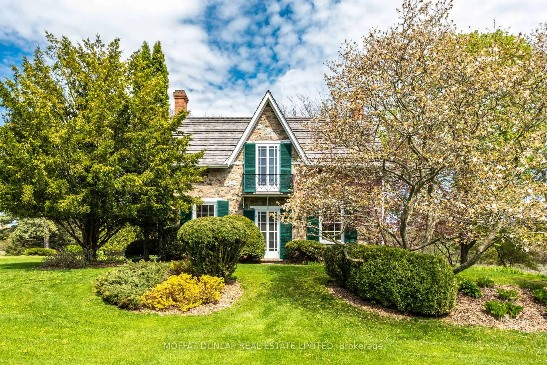 Photo 3 of 6454 2nd Line, New Tecumseth, Rural New Tecumseth — HOMEH