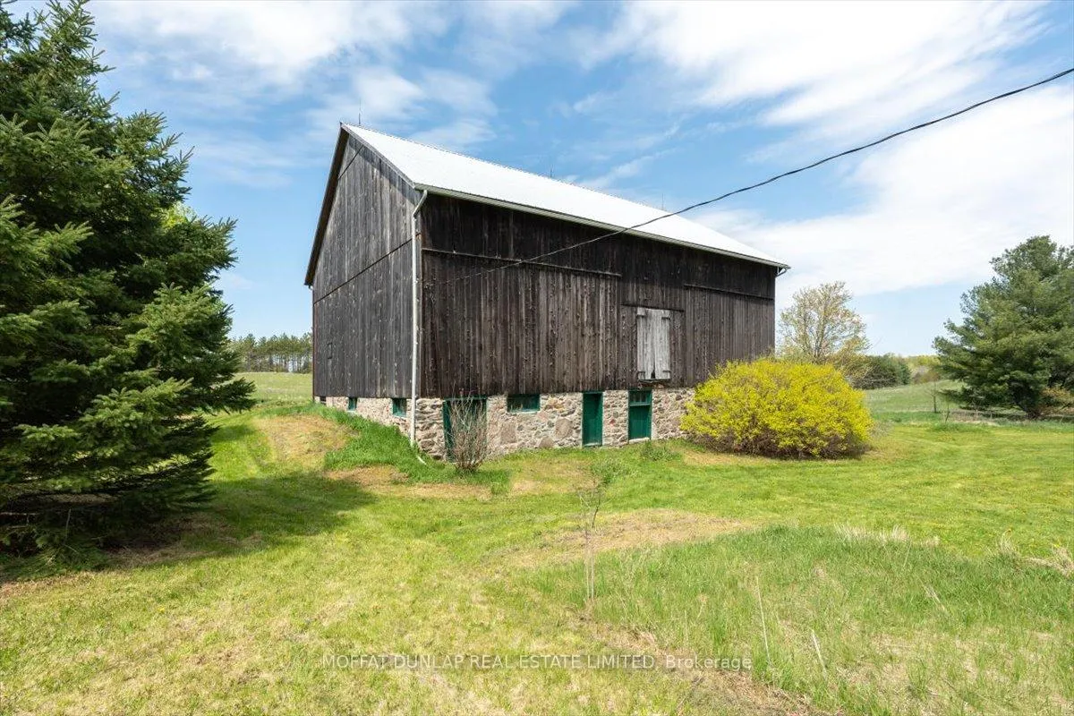 Photo 5 of 6454 2nd Line, New Tecumseth, Rural New Tecumseth — HOMEH