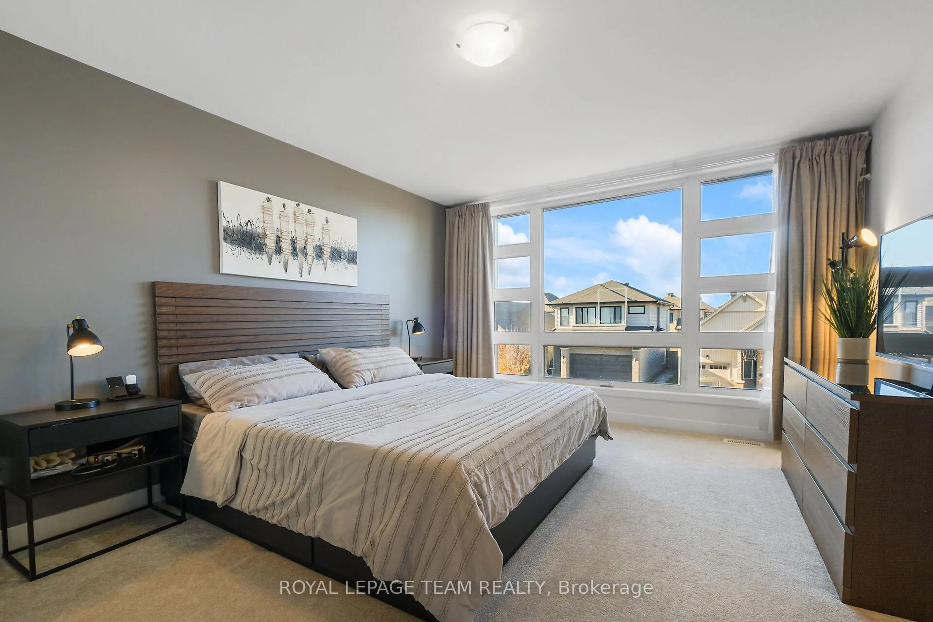 Photo 24 of 93 Warrior Street, Ottawa, Kanata - Emerald Meadows/Trailwest — HOMEH