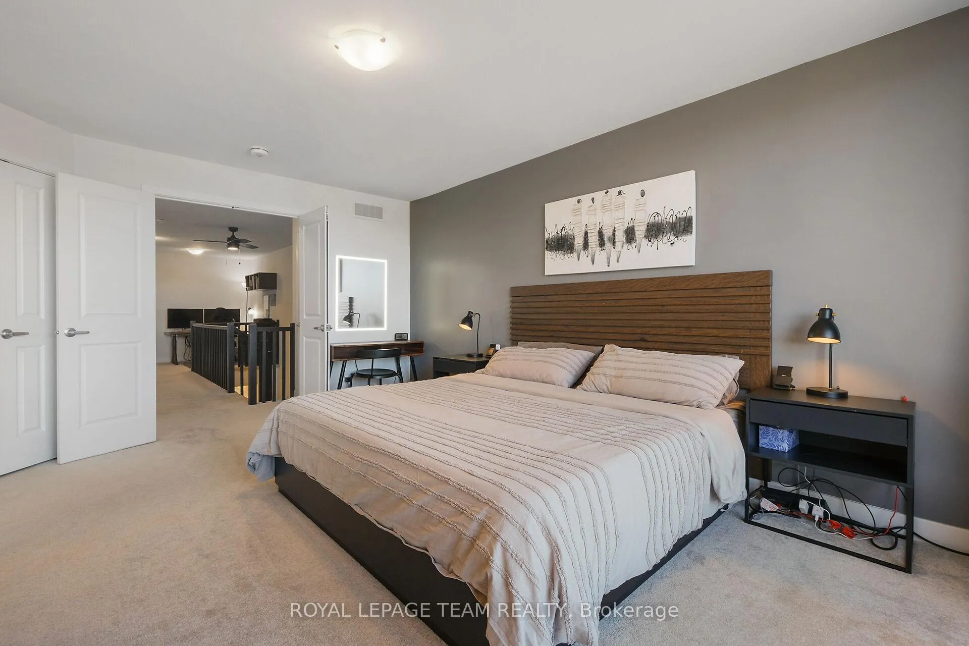 Photo 25 of 93 Warrior Street, Ottawa, Kanata - Emerald Meadows/Trailwest — HOMEH