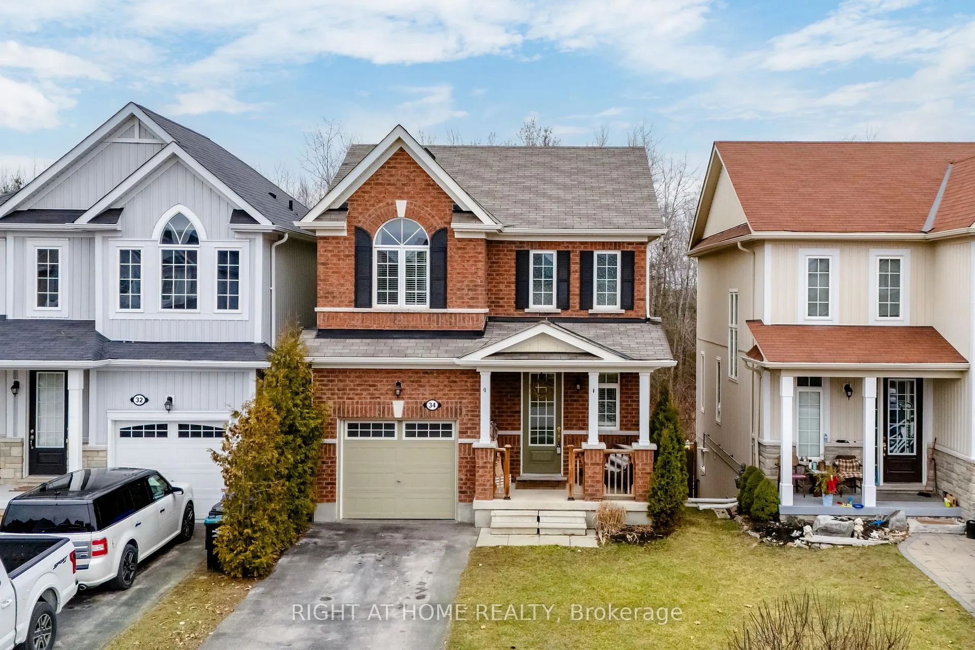 Photo 4 of 34 Blanchard Crescent, Essa, Angus — HOMEH