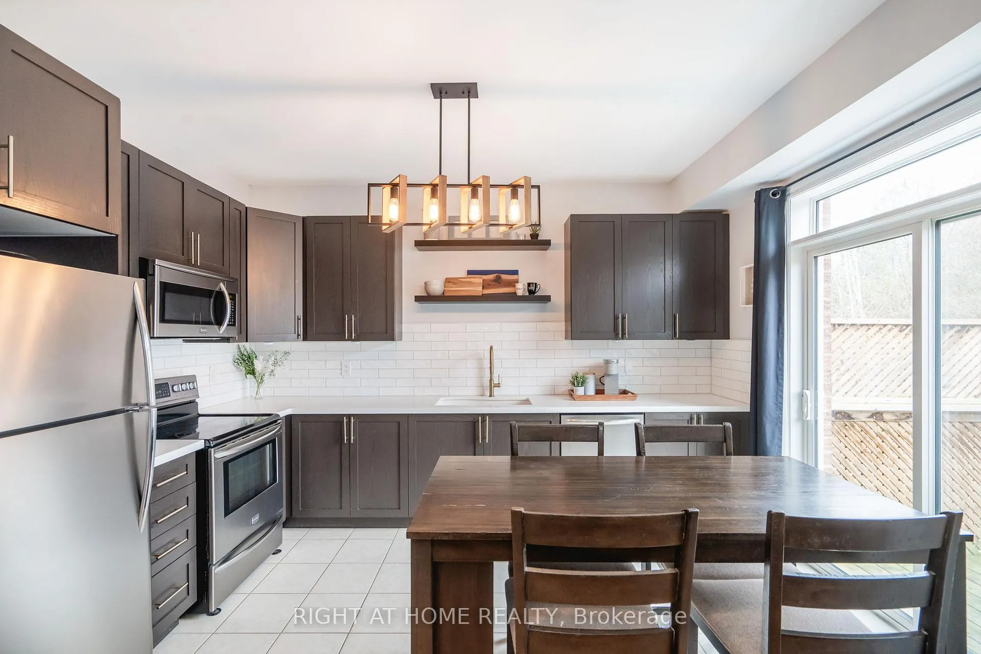 Photo 8 of 34 Blanchard Crescent, Essa, Angus — HOMEH