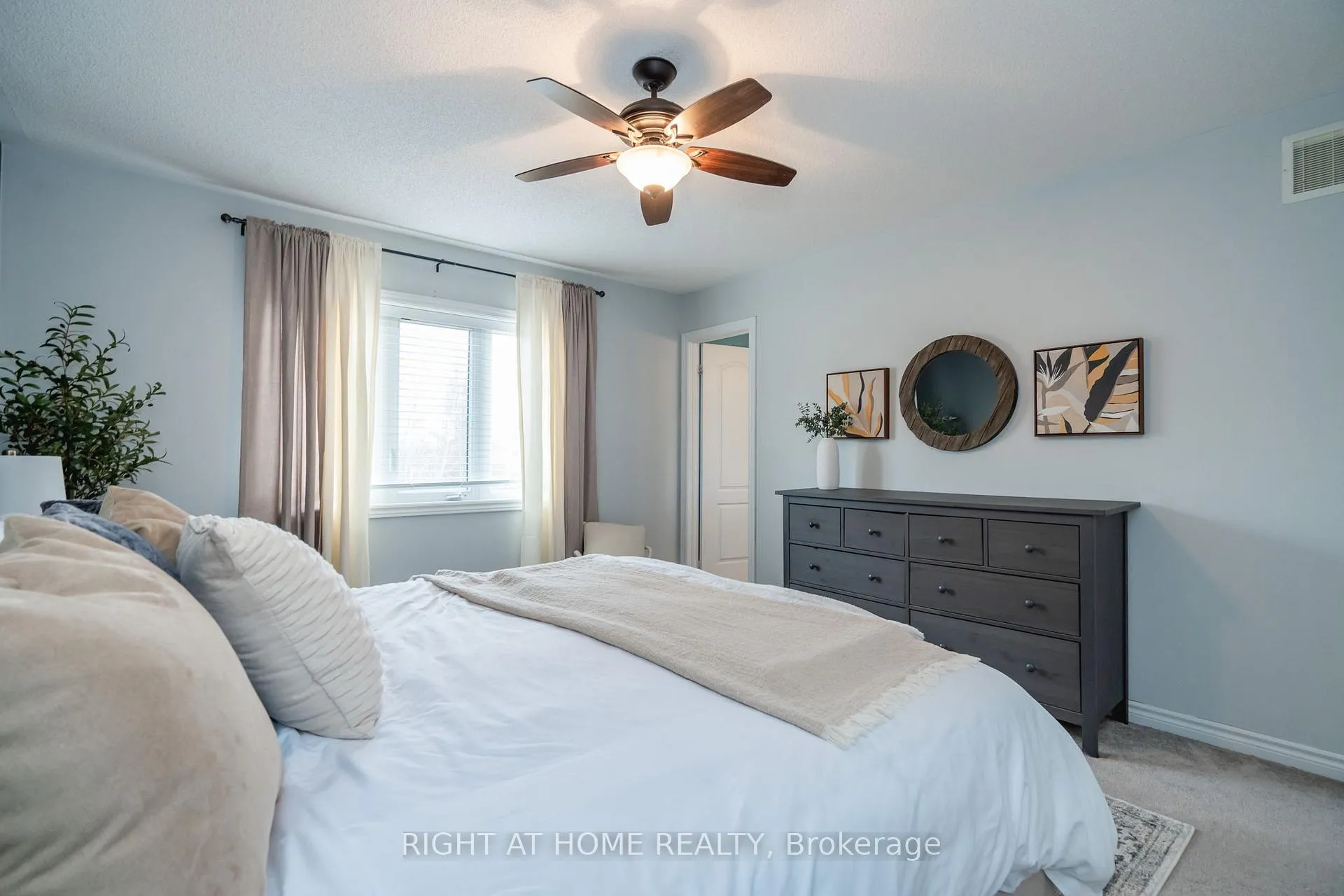Photo 22 of 34 Blanchard Crescent, Essa, Angus — HOMEH