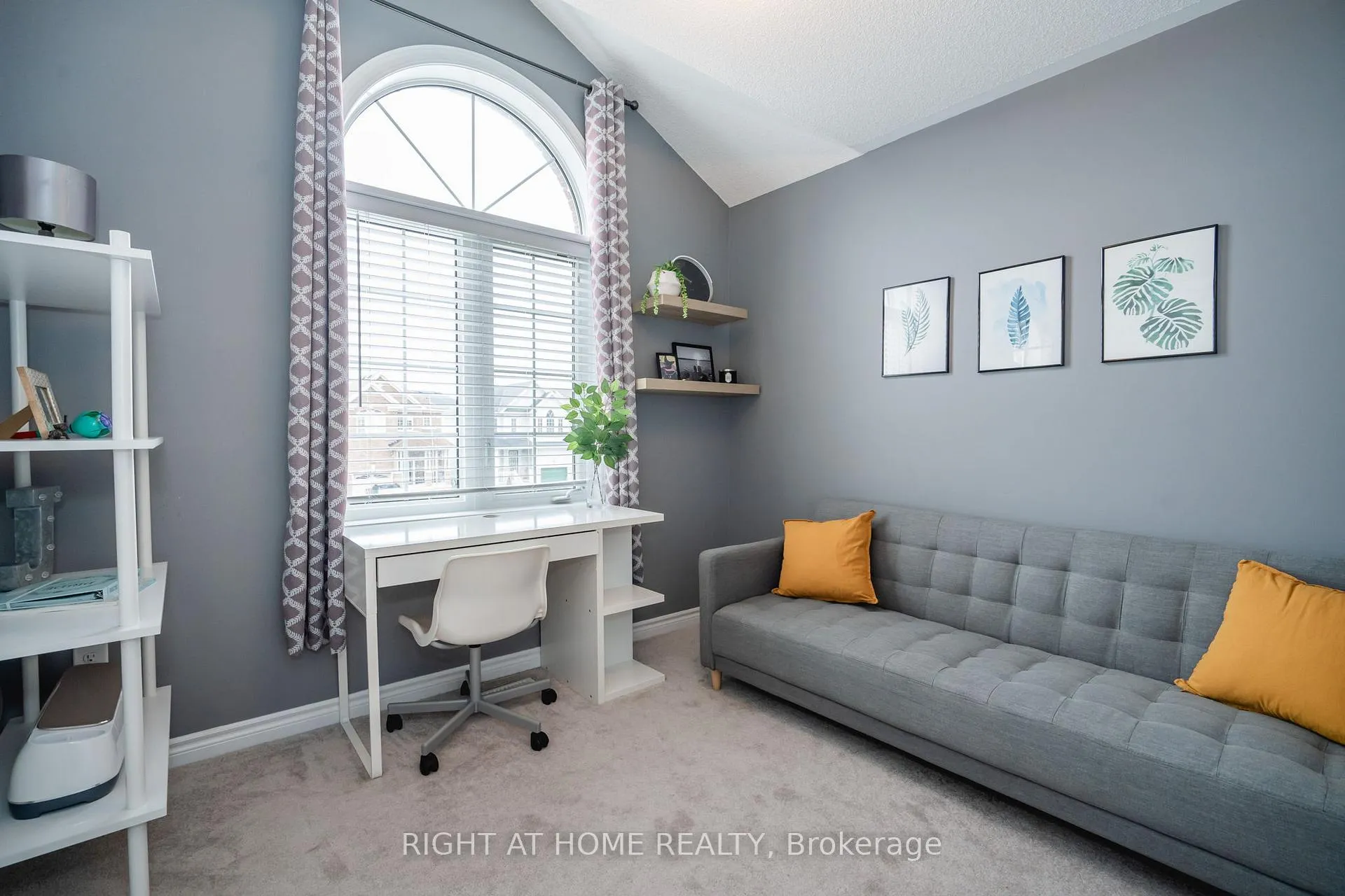 Photo 30 of 34 Blanchard Crescent, Essa, Angus — HOMEH