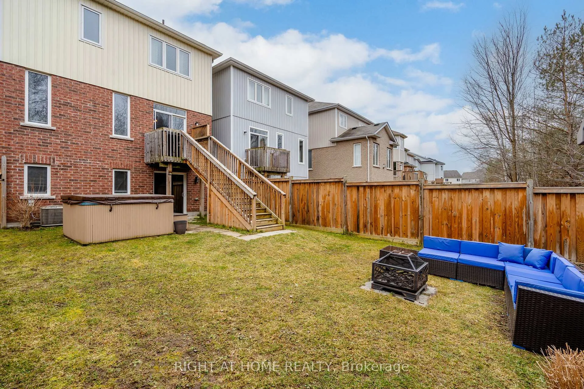Photo 39 of 34 Blanchard Crescent, Essa, Angus — HOMEH