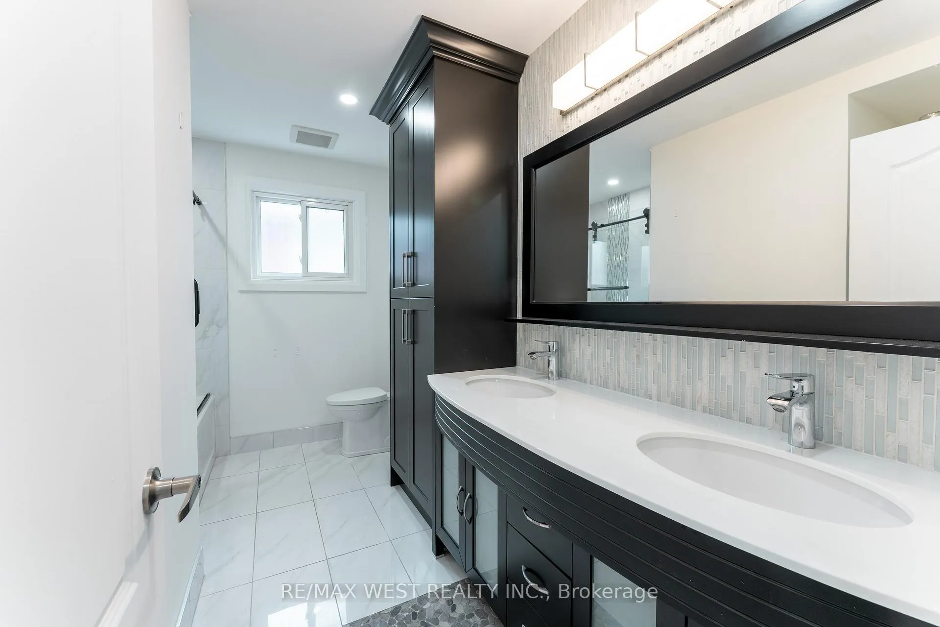 Photo 27 of 188 Misty Meadow Drive, Vaughan, East Woodbridge — HOMEH