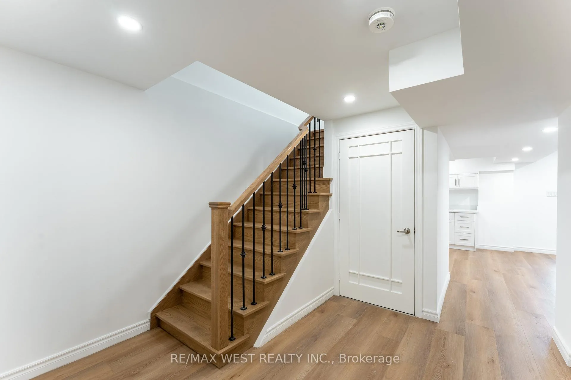 Photo 35 of 188 Misty Meadow Drive, Vaughan, East Woodbridge — HOMEH