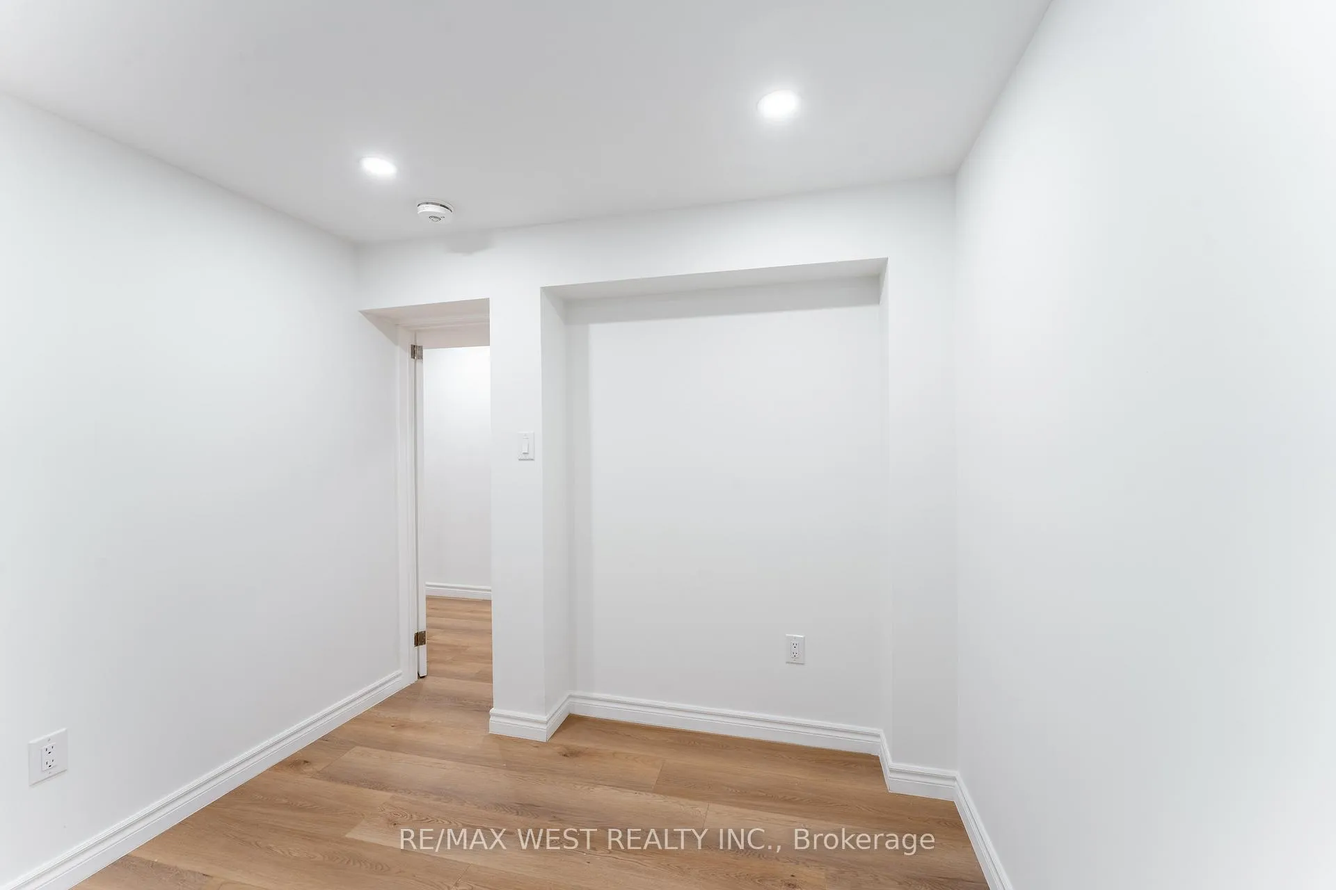 Photo 47 of 188 Misty Meadow Drive, Vaughan, East Woodbridge — HOMEH
