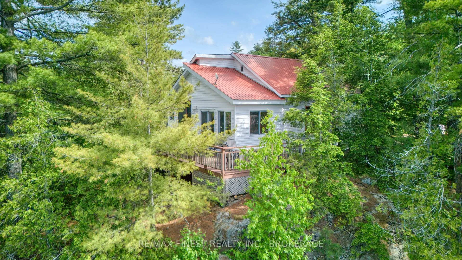 Photo 3 of 259 Island 1, Frontenac, Frontenac Centre — HOMEH