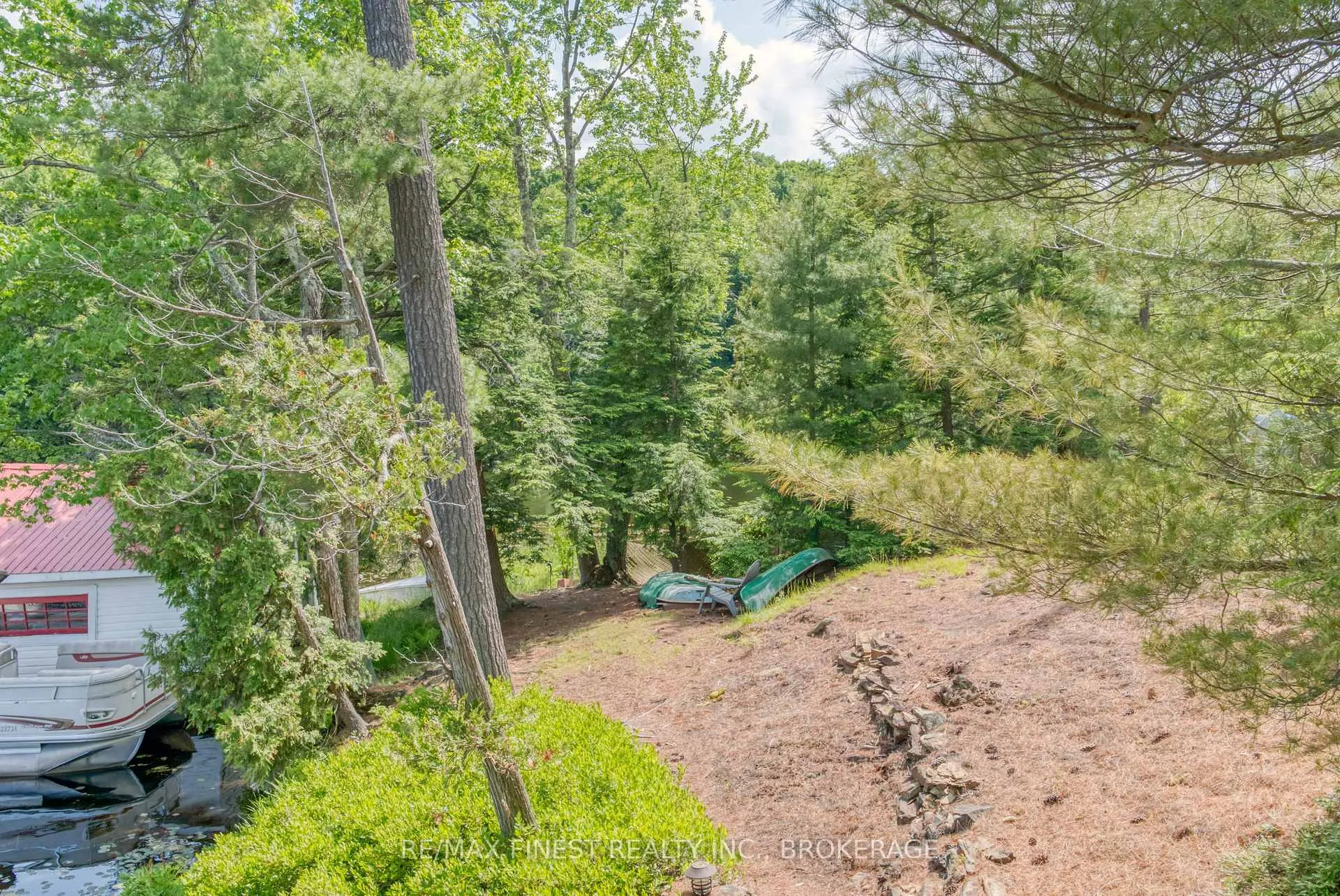 Photo 7 of 259 Island 1, Frontenac, Frontenac Centre — HOMEH