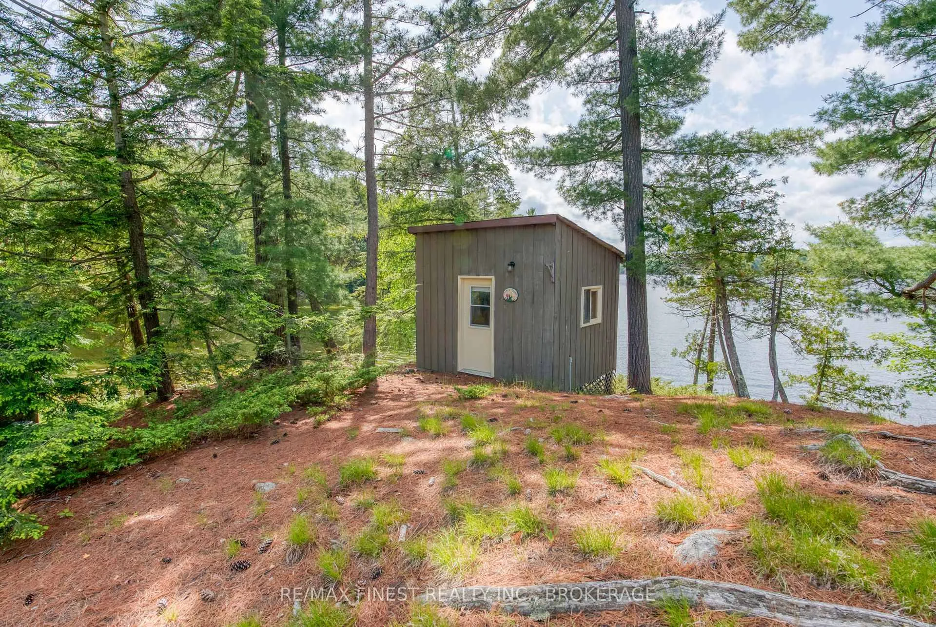 Photo 9 of 259 Island 1, Frontenac, Frontenac Centre — HOMEH