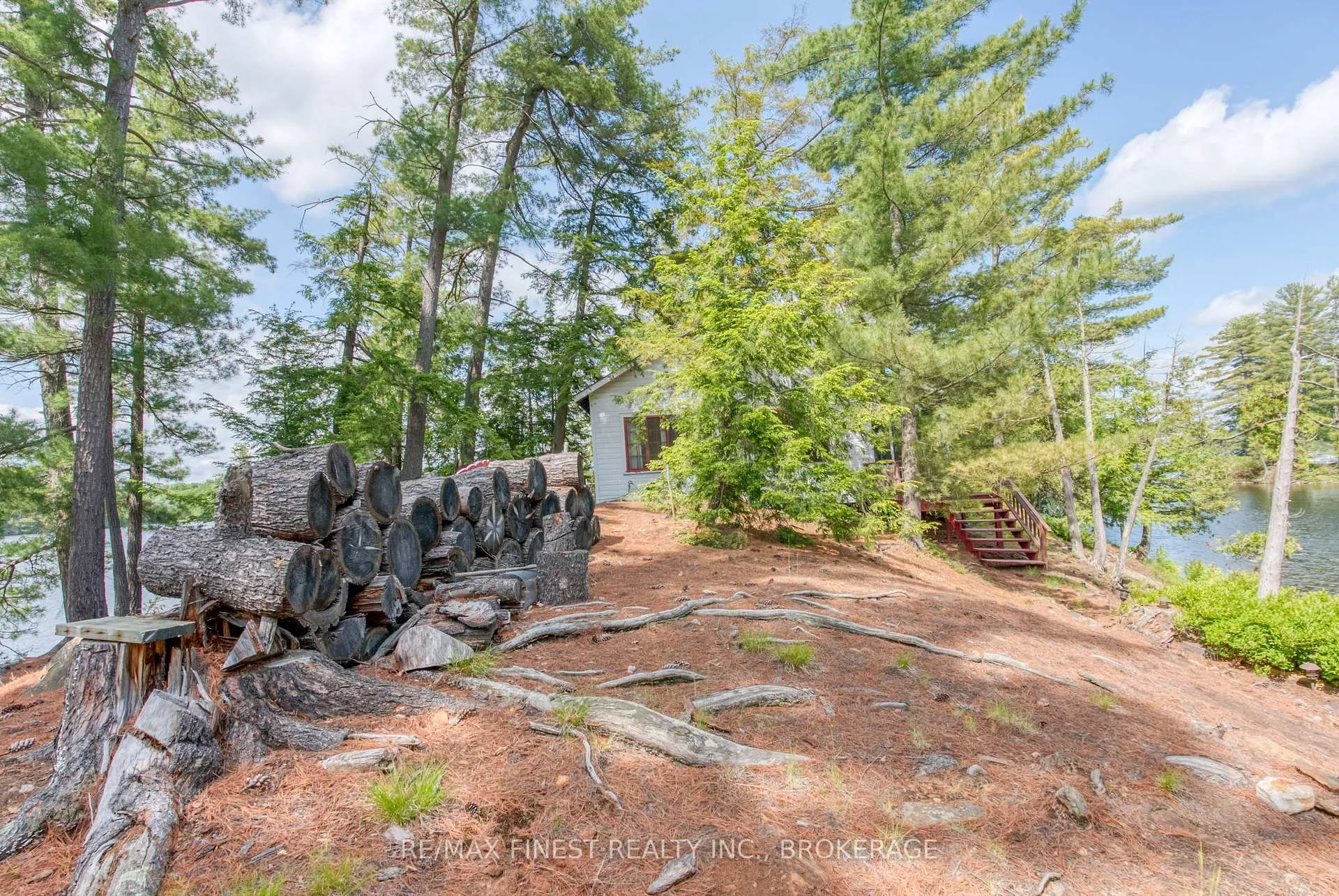 Photo 11 of 259 Island 1, Frontenac, Frontenac Centre — HOMEH