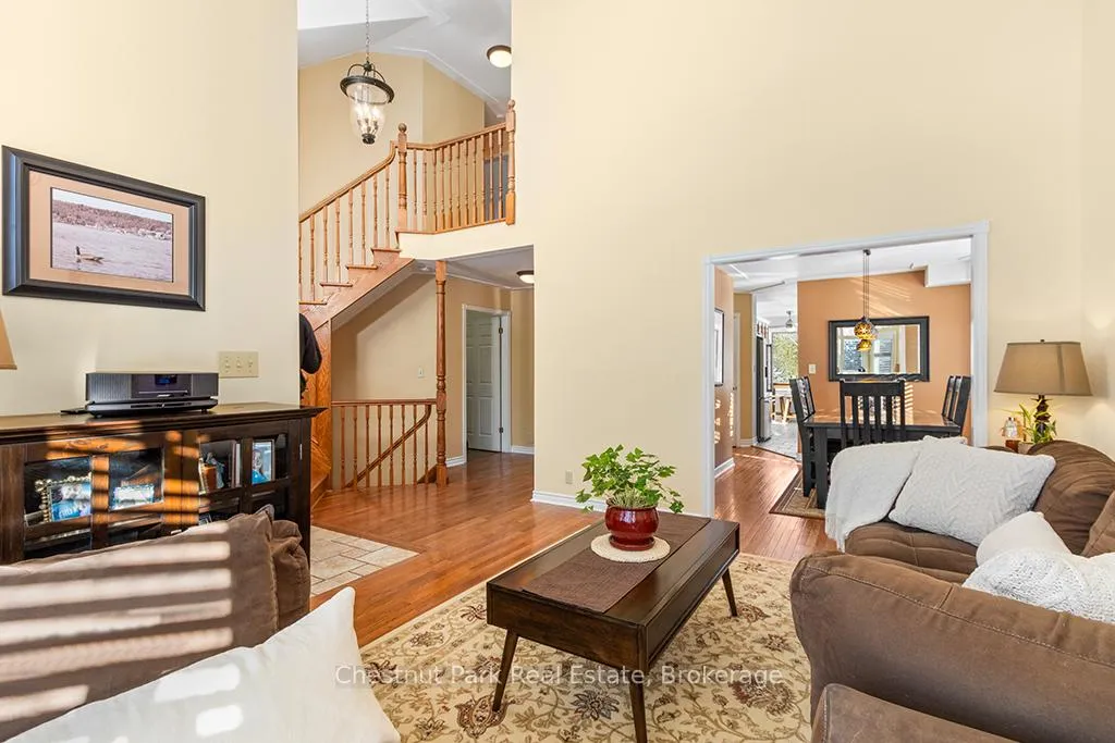 Photo 5 of 359003 Grey Road 15, Meaford — HOMEH