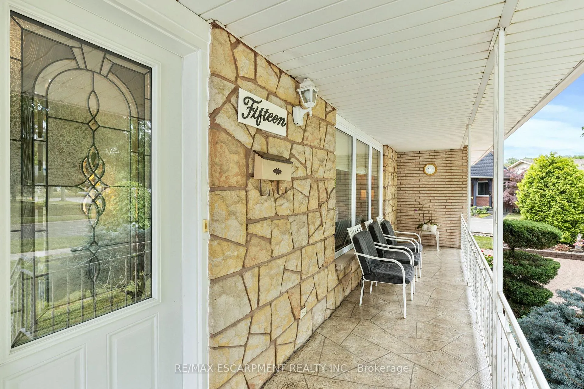 Photo 6 of 15 Debora Drive, Grimsby, Grimsby East — HOMEH
