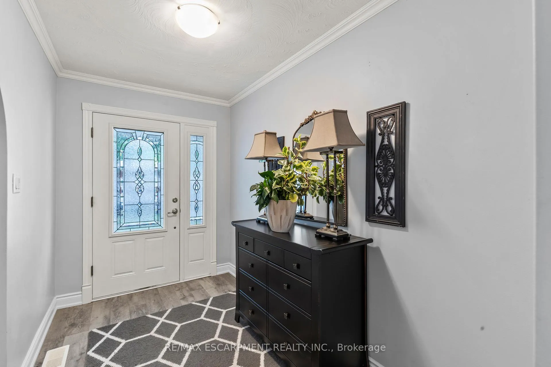 Photo 7 of 15 Debora Drive, Grimsby, Grimsby East — HOMEH