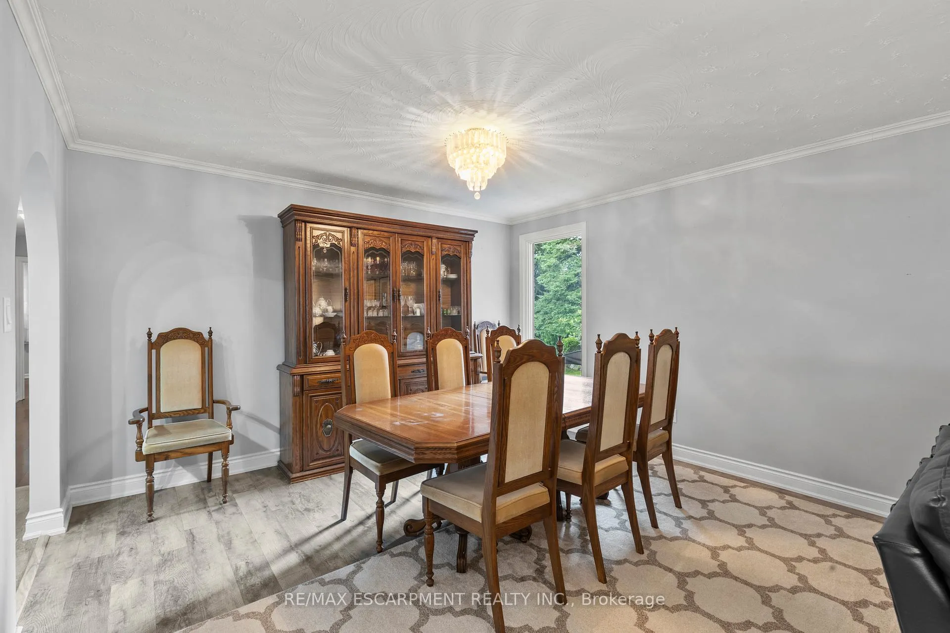 Photo 12 of 15 Debora Drive, Grimsby, Grimsby East — HOMEH