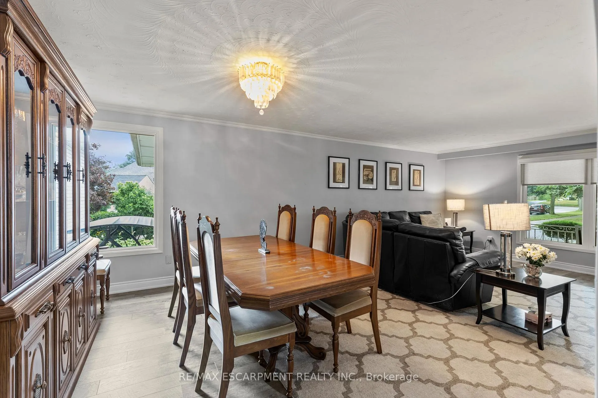 Photo 13 of 15 Debora Drive, Grimsby, Grimsby East — HOMEH