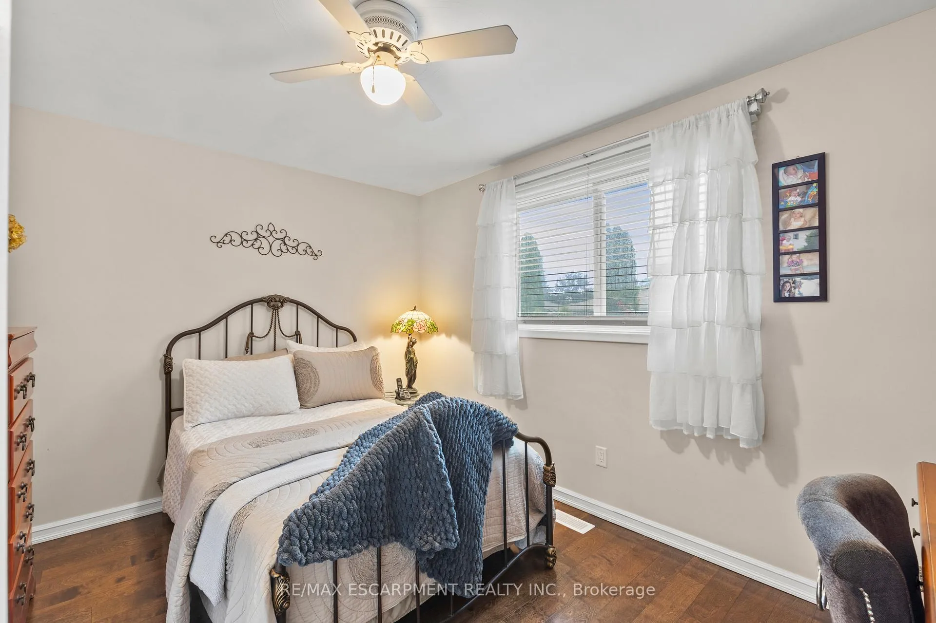 Photo 22 of 15 Debora Drive, Grimsby, Grimsby East — HOMEH