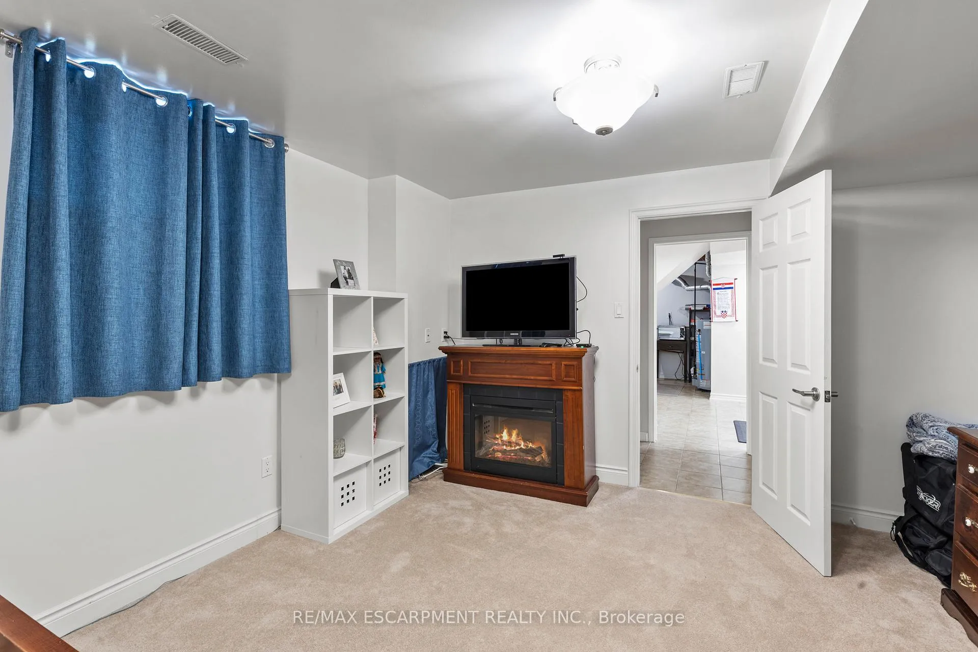 Photo 34 of 15 Debora Drive, Grimsby, Grimsby East — HOMEH