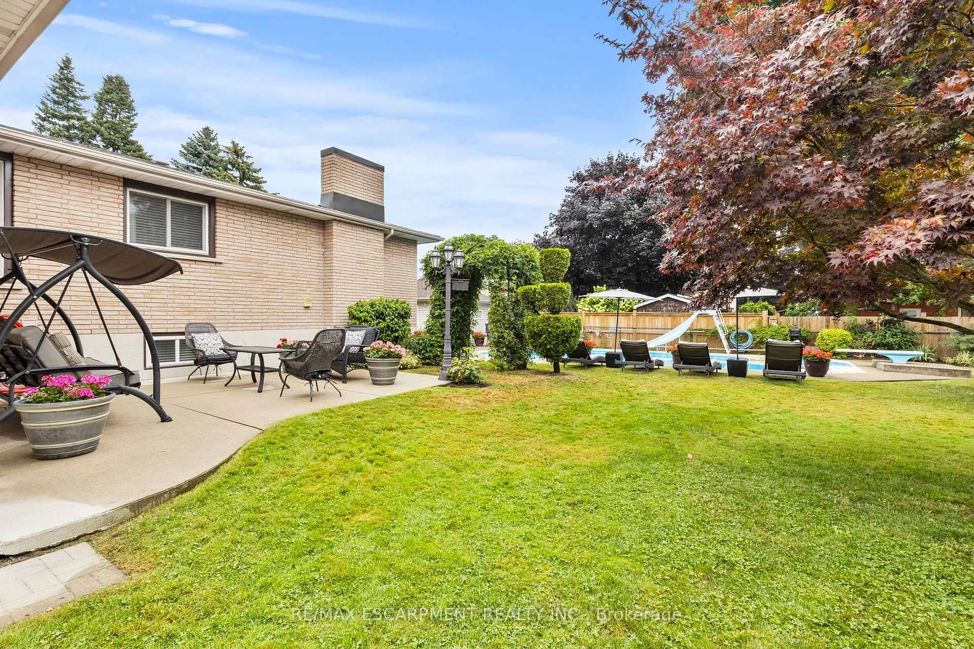 Photo 39 of 15 Debora Drive, Grimsby, Grimsby East — HOMEH