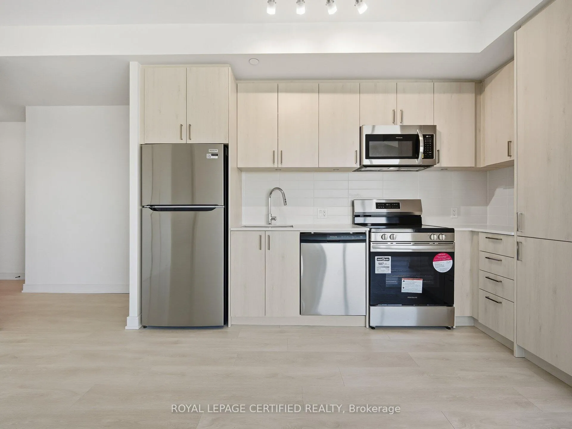 Photo 12 of Unit 1602, 8020 Derry Road, Milton, Coates — HOMEH