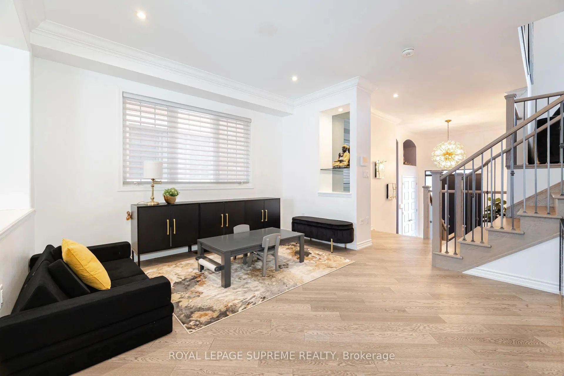 Photo 6 of 53 Chorus Crescent, Vaughan, Kleinburg — HOMEH