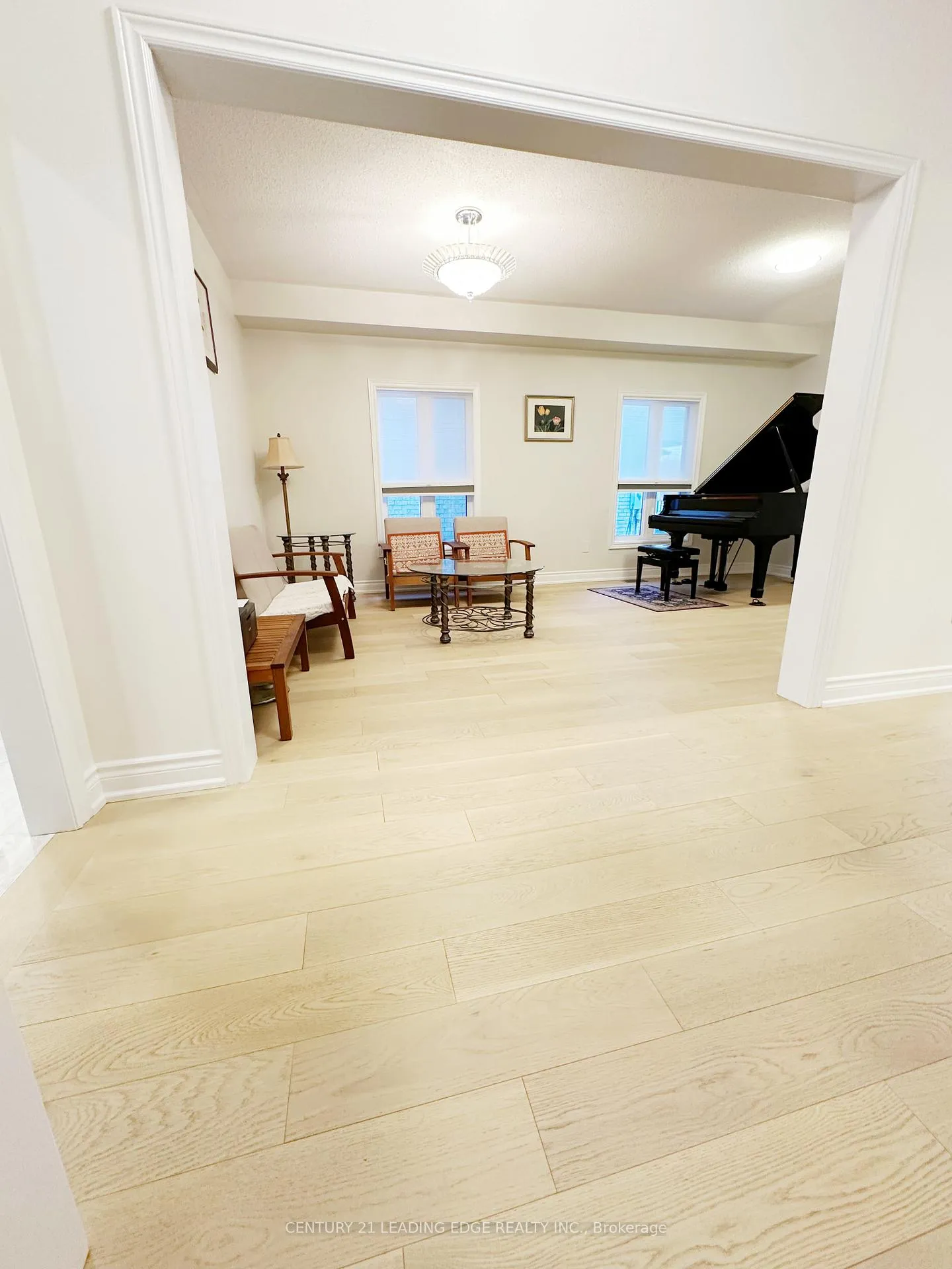 Photo 9 of 380 Elson Street, Markham, Cedarwood — HOMEH