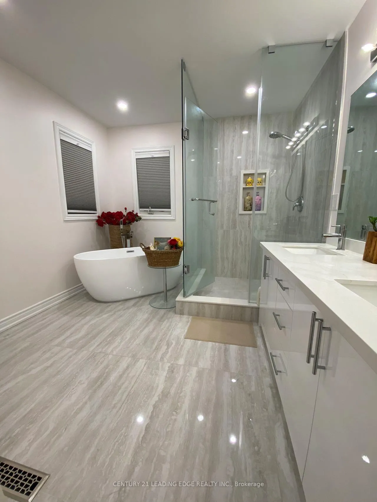 Photo 12 of 380 Elson Street, Markham, Cedarwood — HOMEH