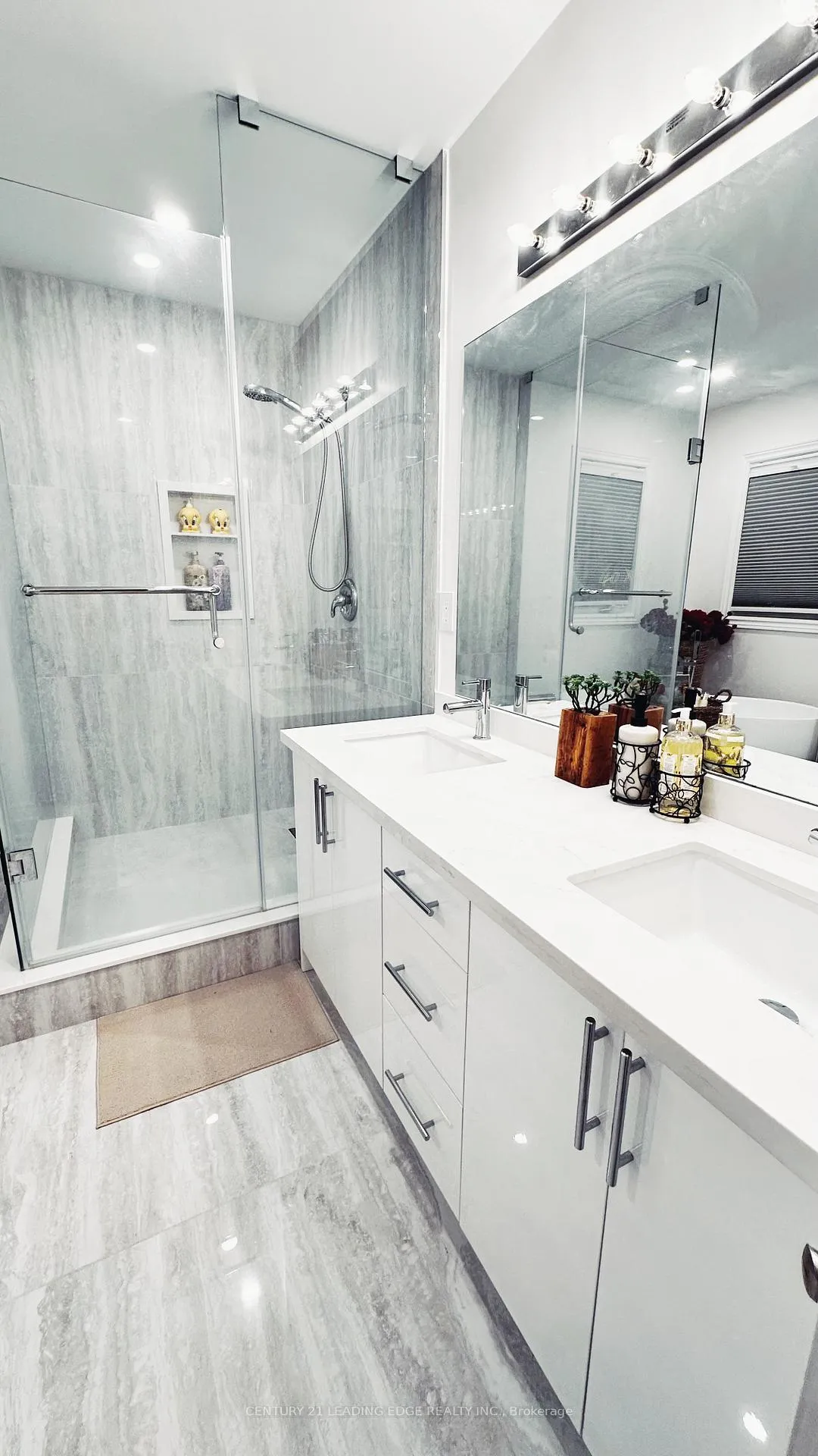 Photo 13 of 380 Elson Street, Markham, Cedarwood — HOMEH
