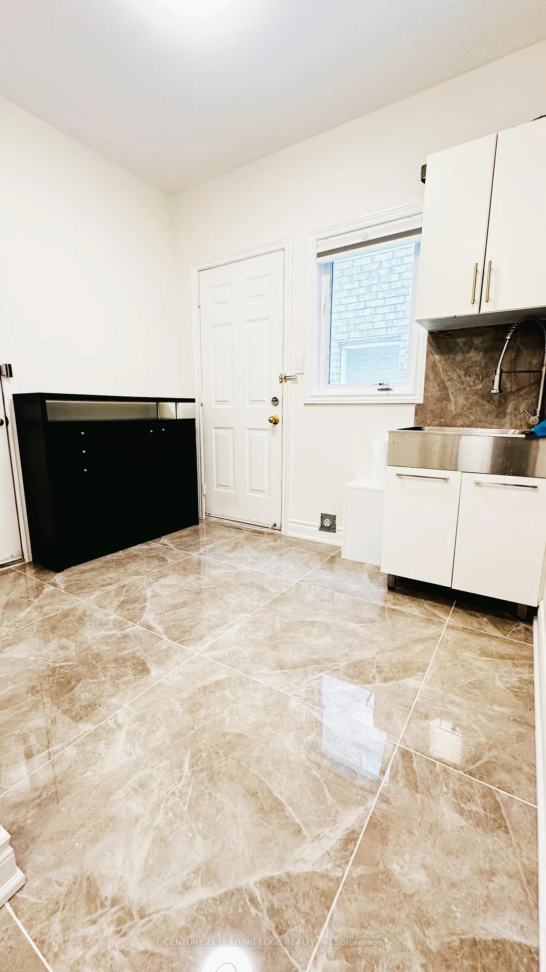 Photo 24 of 380 Elson Street, Markham, Cedarwood — HOMEH