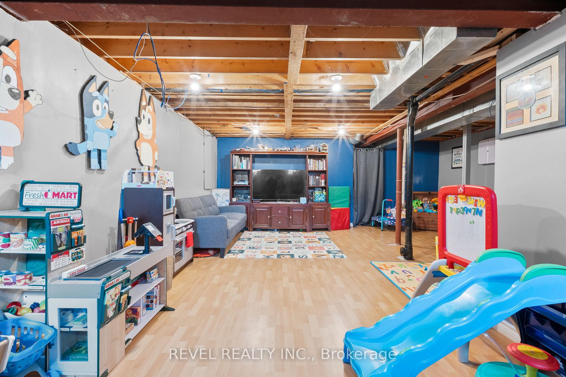 Photo 14 of 70 Yorkville Drive, Clarington, Courtice — HOMEH