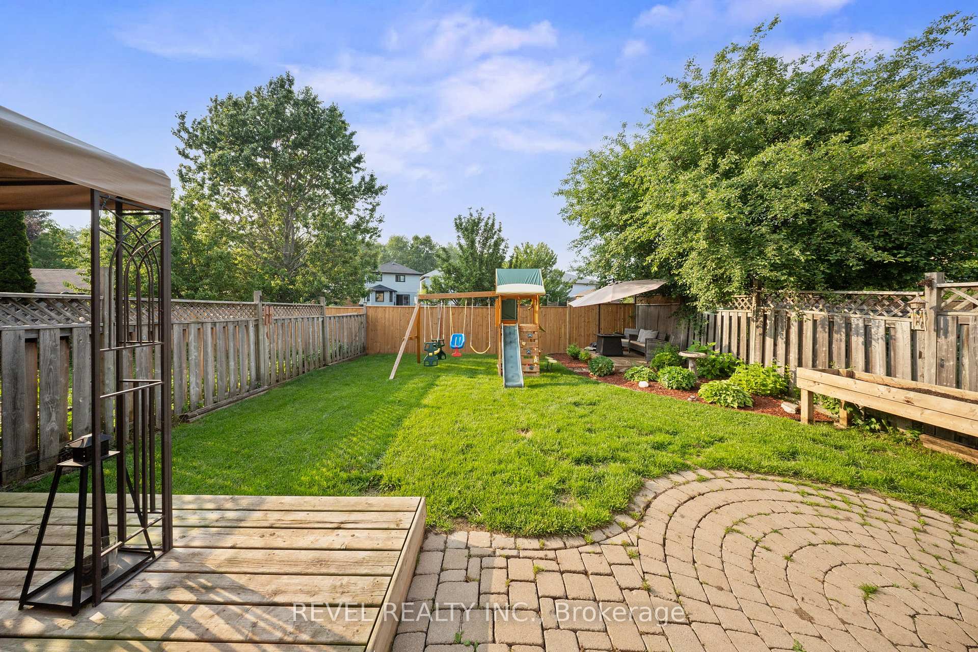 Photo 15 of 70 Yorkville Drive, Clarington, Courtice — HOMEH