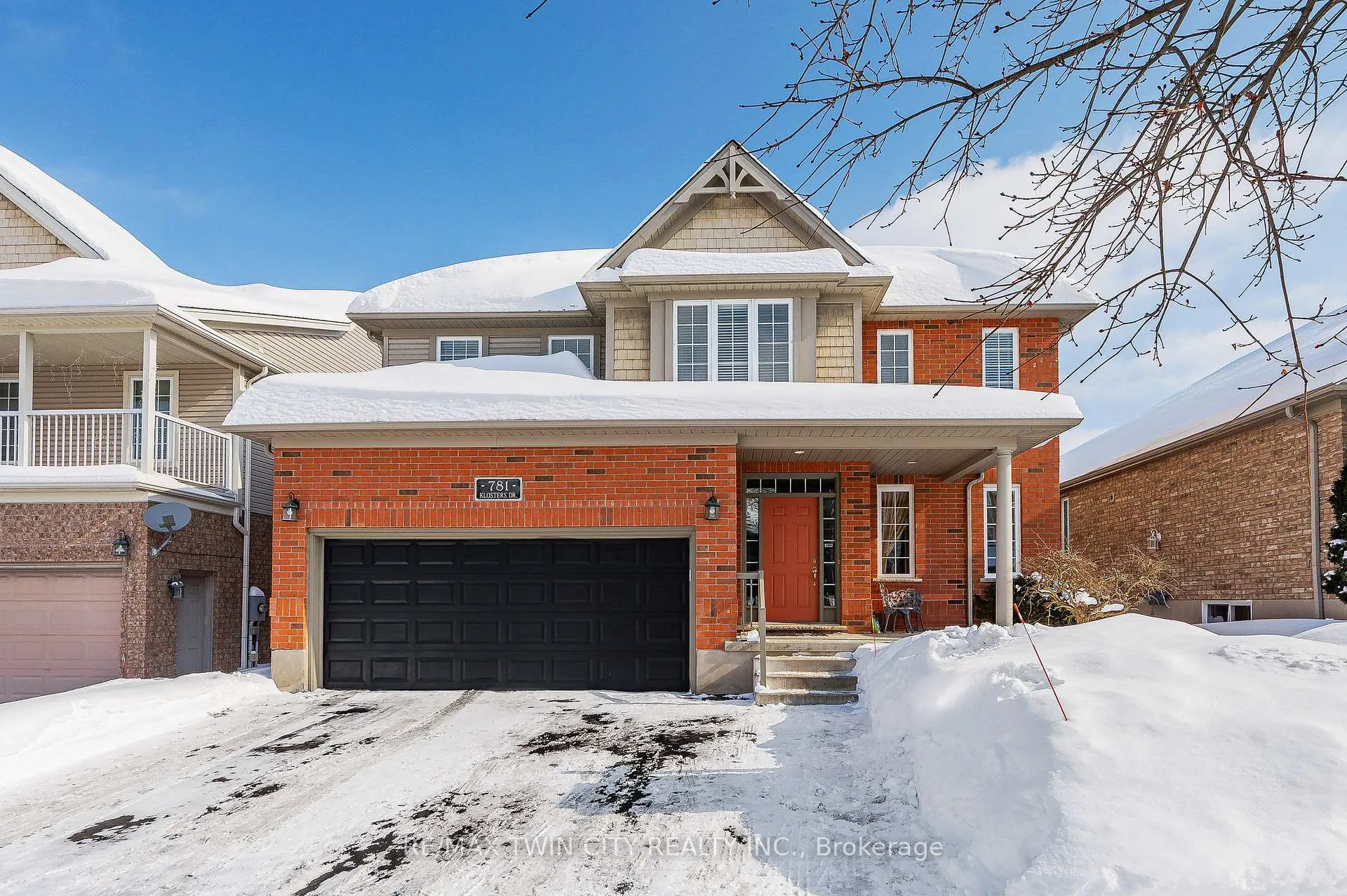 Photo 2 of 781 Klosters Drive, Waterloo — HOMEH