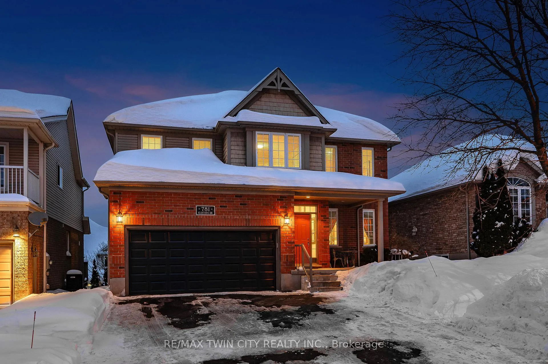 Photo 6 of 781 Klosters Drive, Waterloo — HOMEH