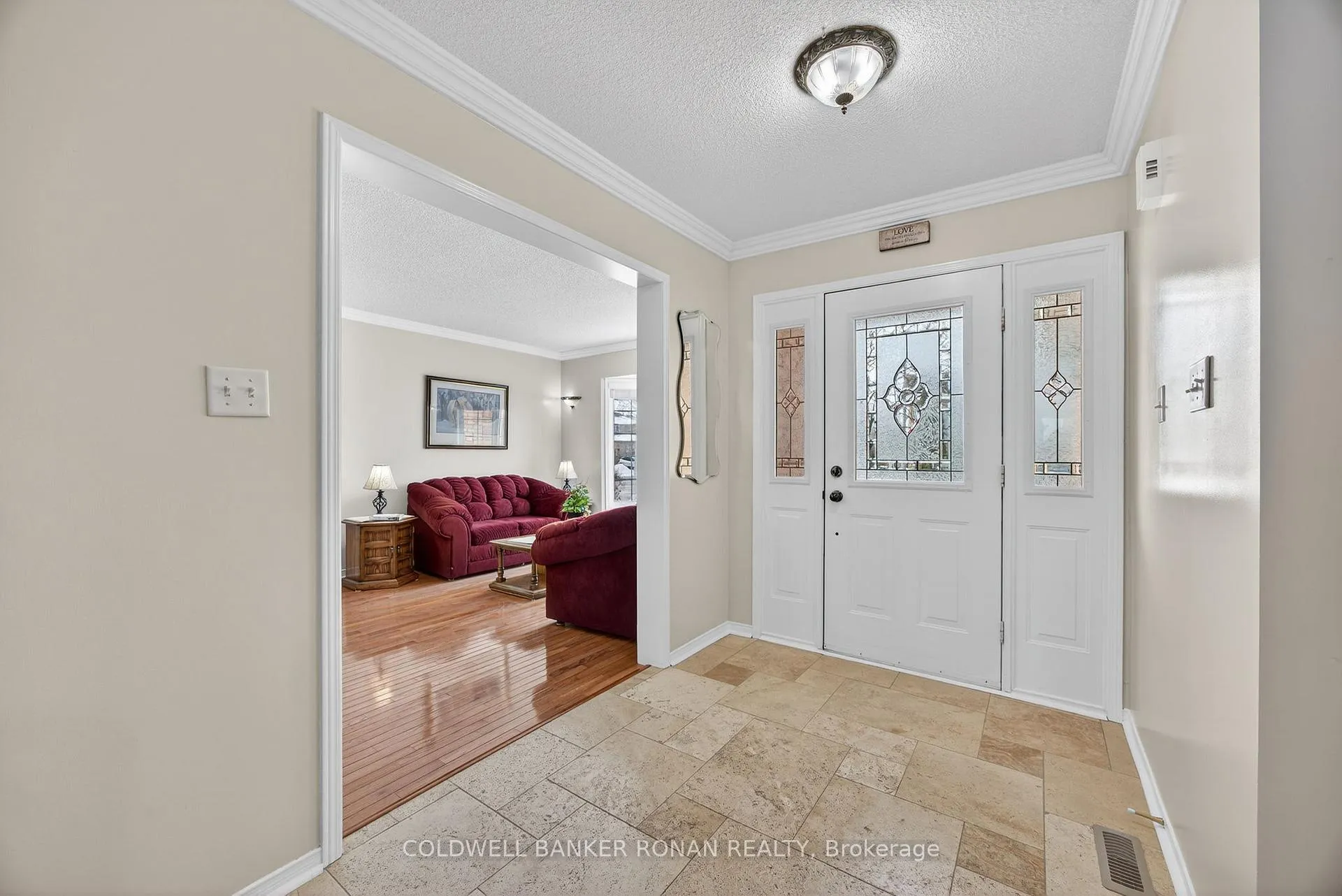 Photo 4 of 9 Reynolds Avenue, New Tecumseth, Beeton — HOMEH