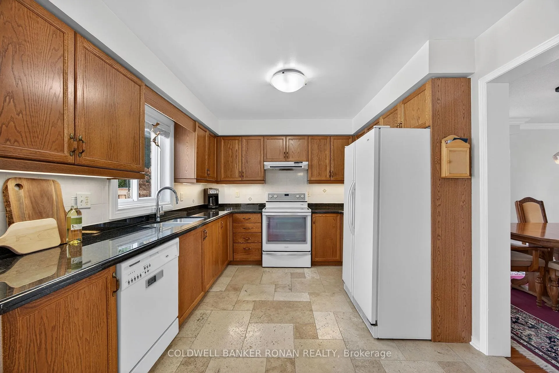 Photo 10 of 9 Reynolds Avenue, New Tecumseth, Beeton — HOMEH