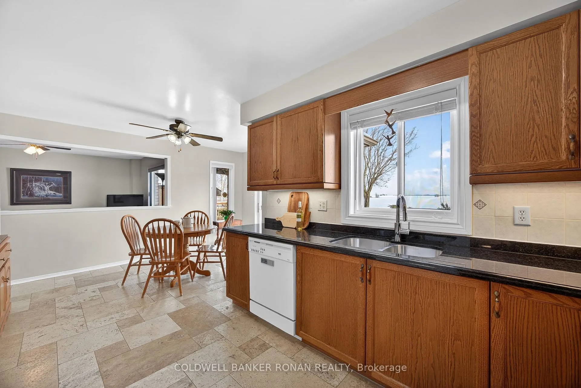 Photo 11 of 9 Reynolds Avenue, New Tecumseth, Beeton — HOMEH