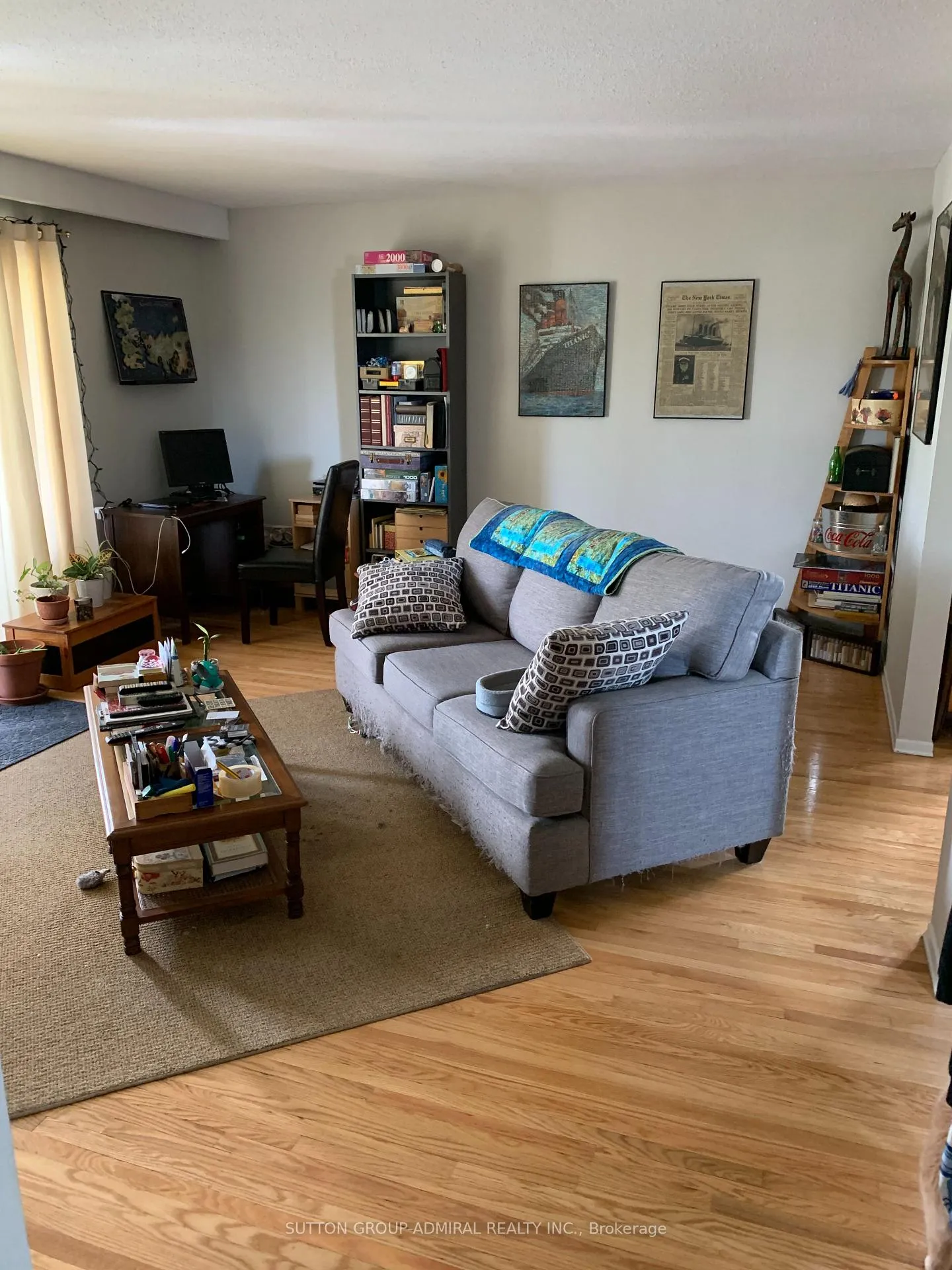 Photo 8 of 753 Cochrane Street, Whitby, Downtown Whitby — HOMEH