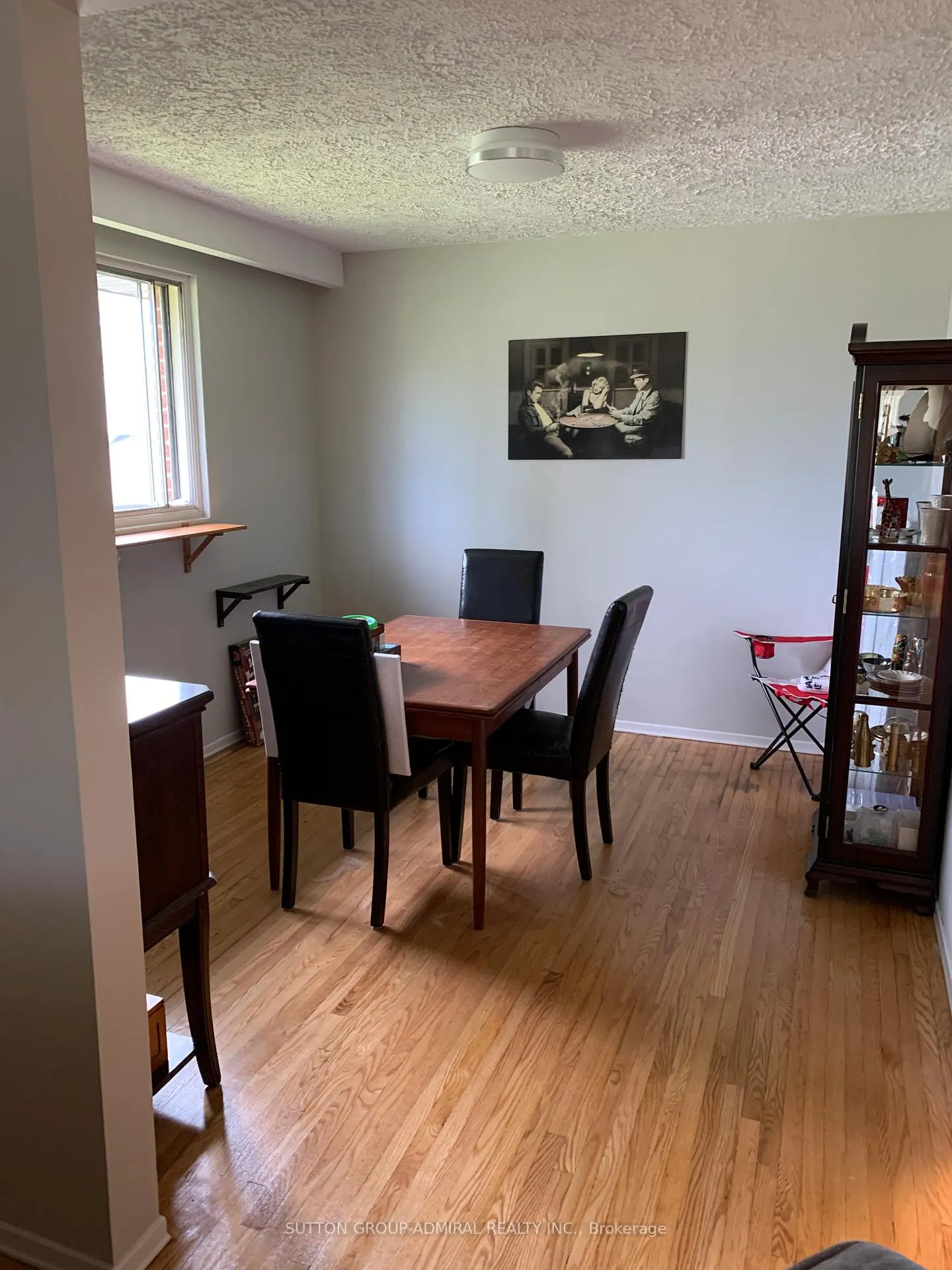 Photo 10 of 753 Cochrane Street, Whitby, Downtown Whitby — HOMEH