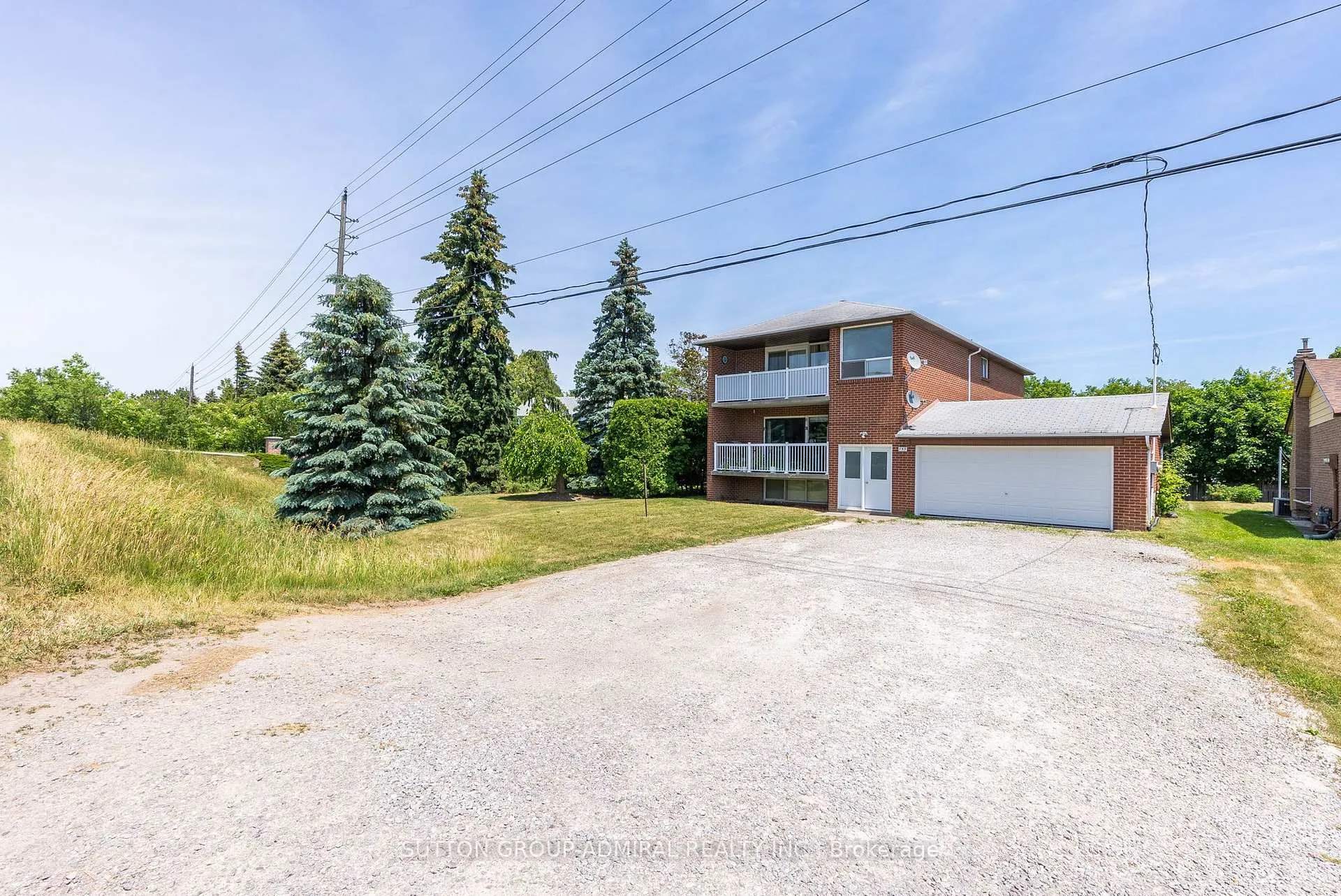 Photo 14 of 753 Cochrane Street, Whitby, Downtown Whitby — HOMEH