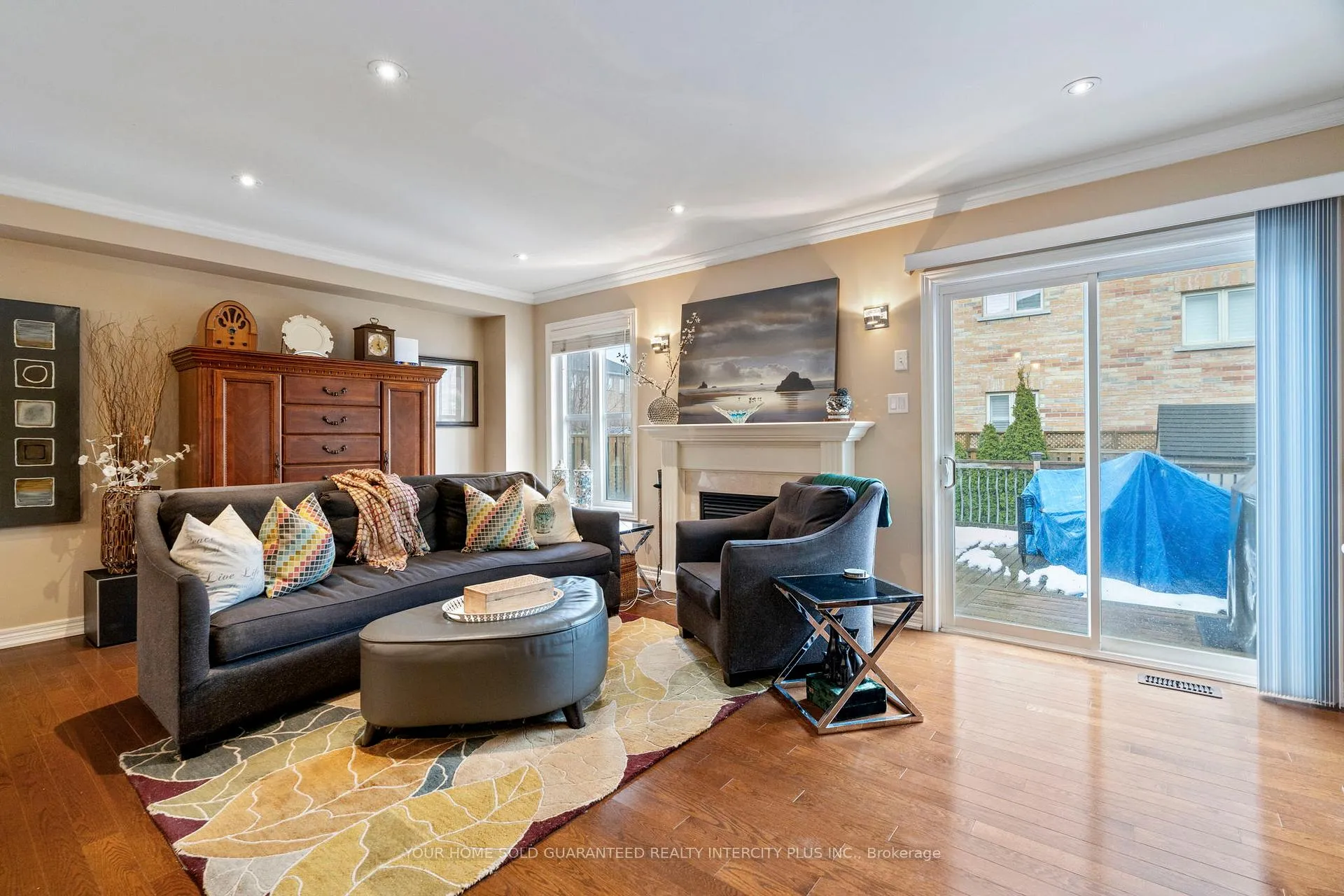 Photo 15 of 100 Black Maple Crescent, Vaughan, Patterson — HOMEH