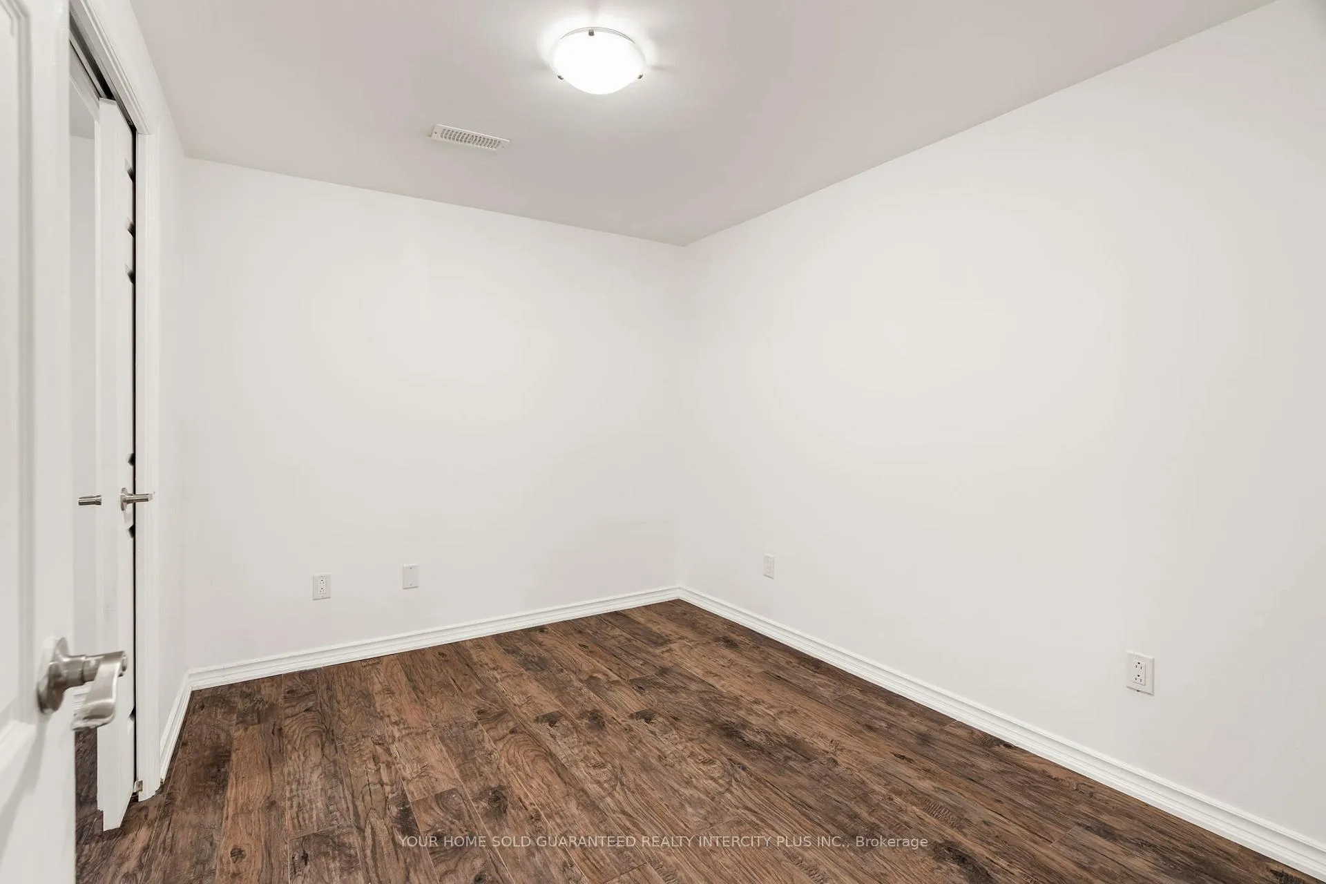 Photo 31 of 100 Black Maple Crescent, Vaughan, Patterson — HOMEH