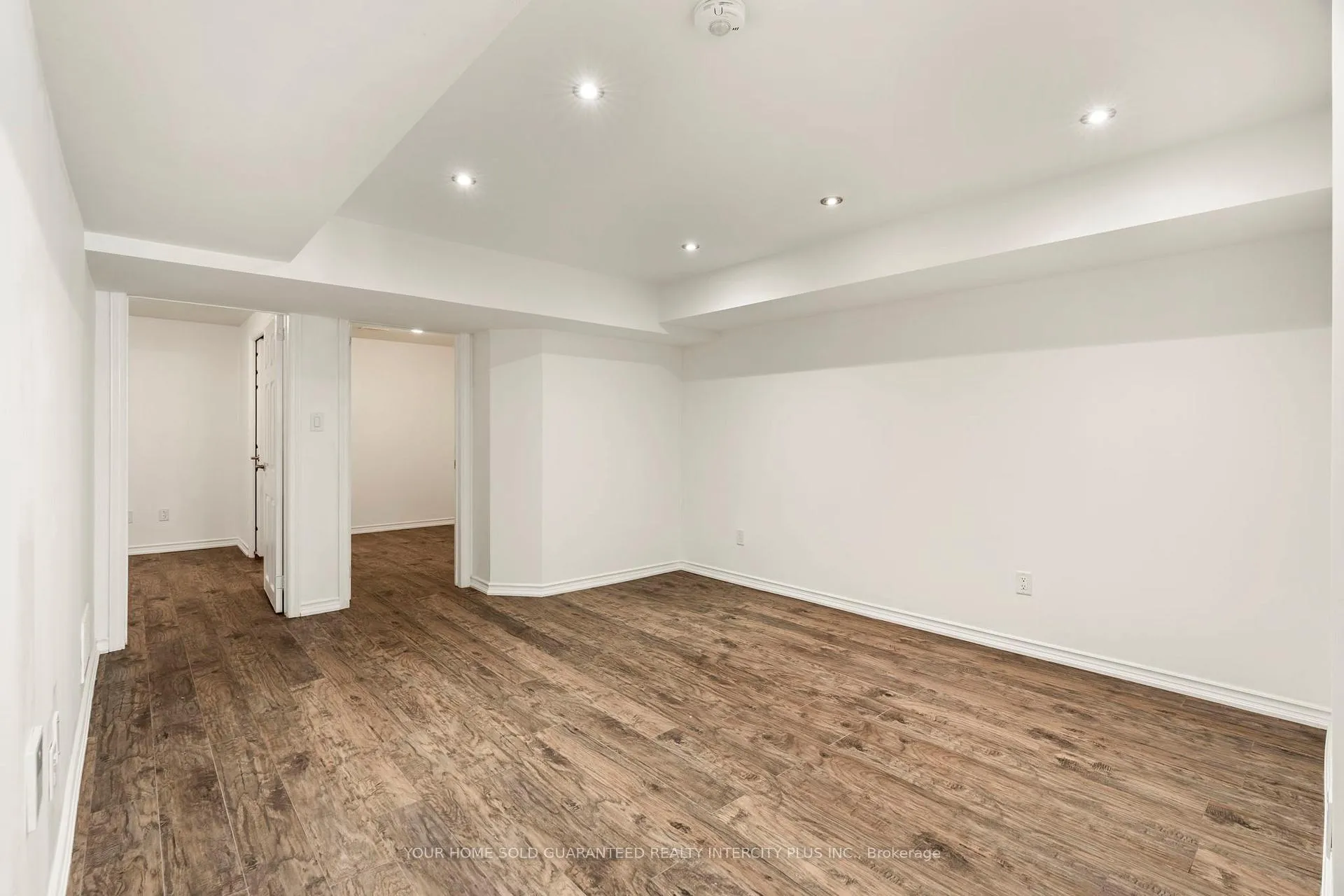 Photo 38 of 100 Black Maple Crescent, Vaughan, Patterson — HOMEH