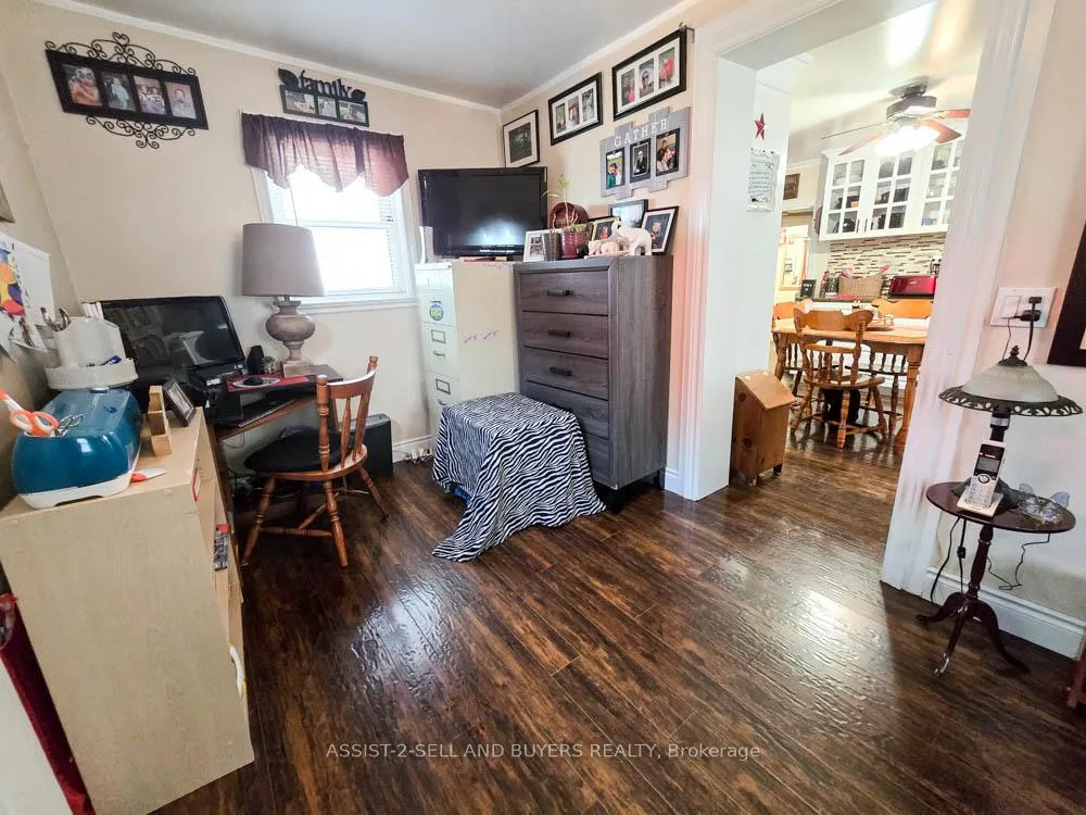 Photo 9 of 23 Monroe Avenue, Cornwall — HOMEH