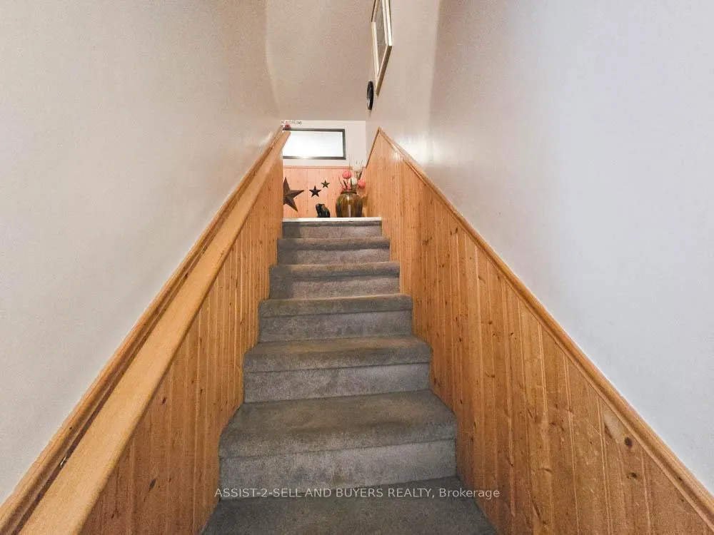 Photo 10 of 23 Monroe Avenue, Cornwall — HOMEH