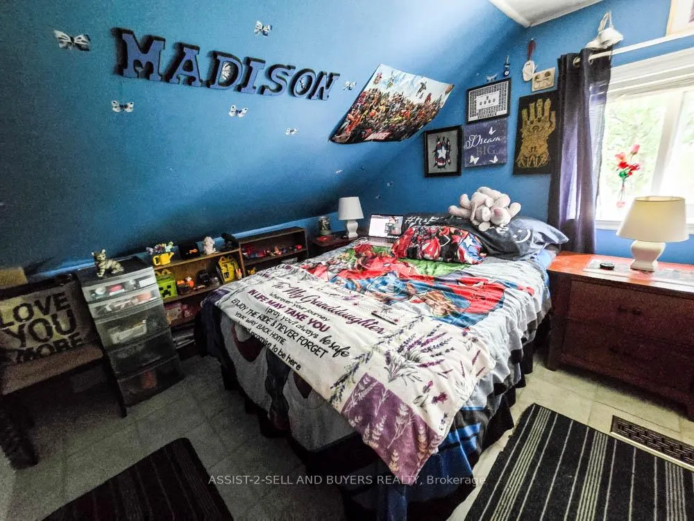 Photo 12 of 23 Monroe Avenue, Cornwall — HOMEH