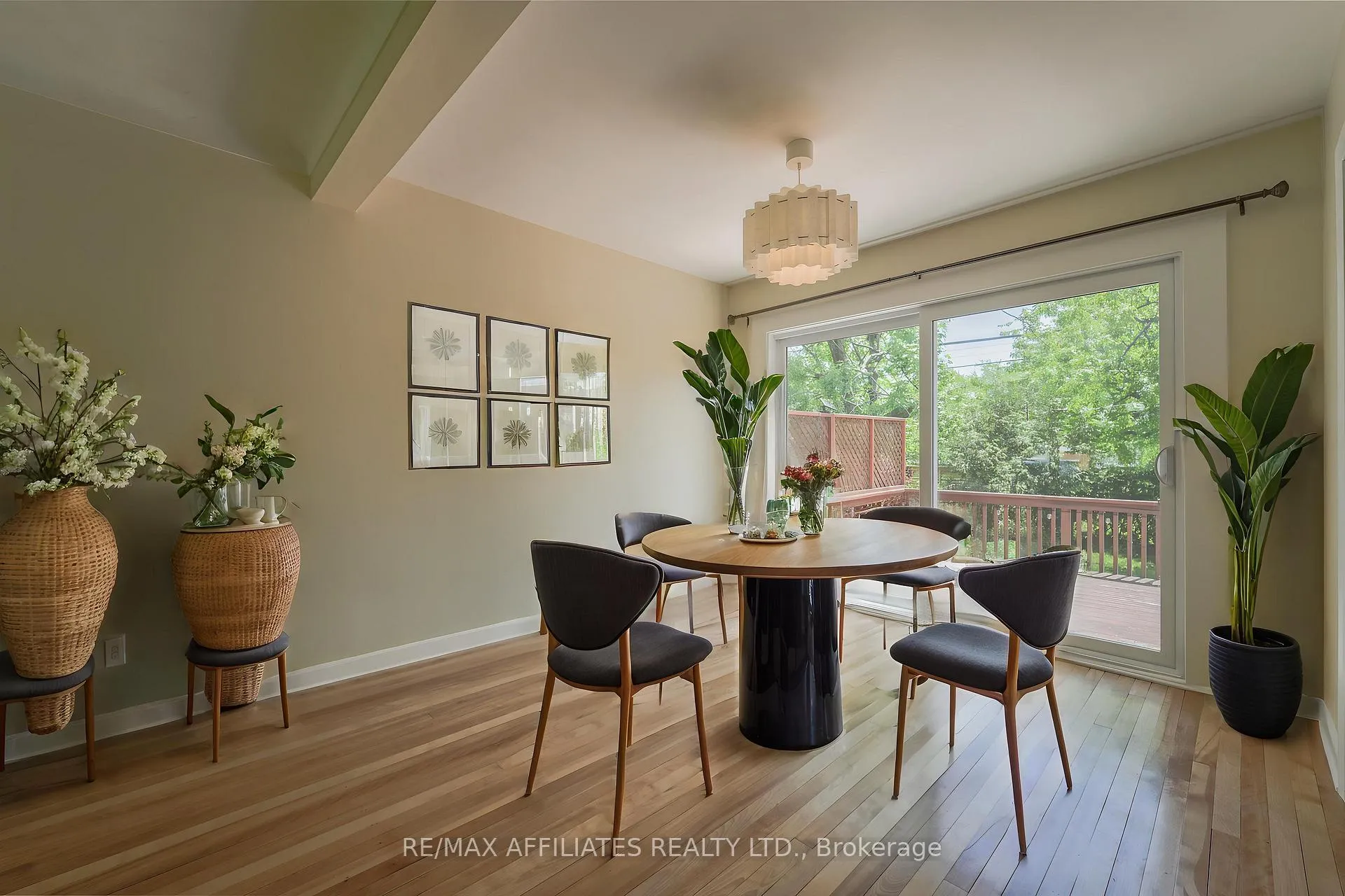 Photo 12 of 536 Browning Avenue, Ottawa, Riverview Park — HOMEH